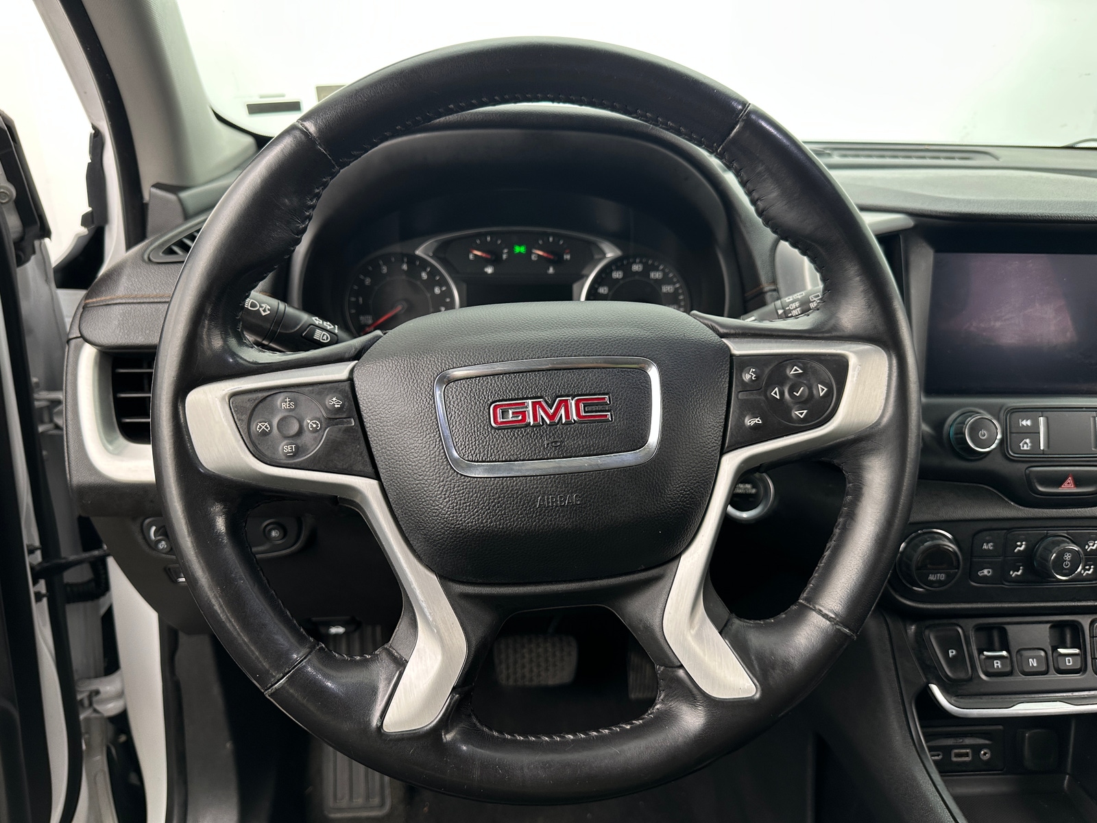 Thumbnail: 2020 GMC Terrain - 4