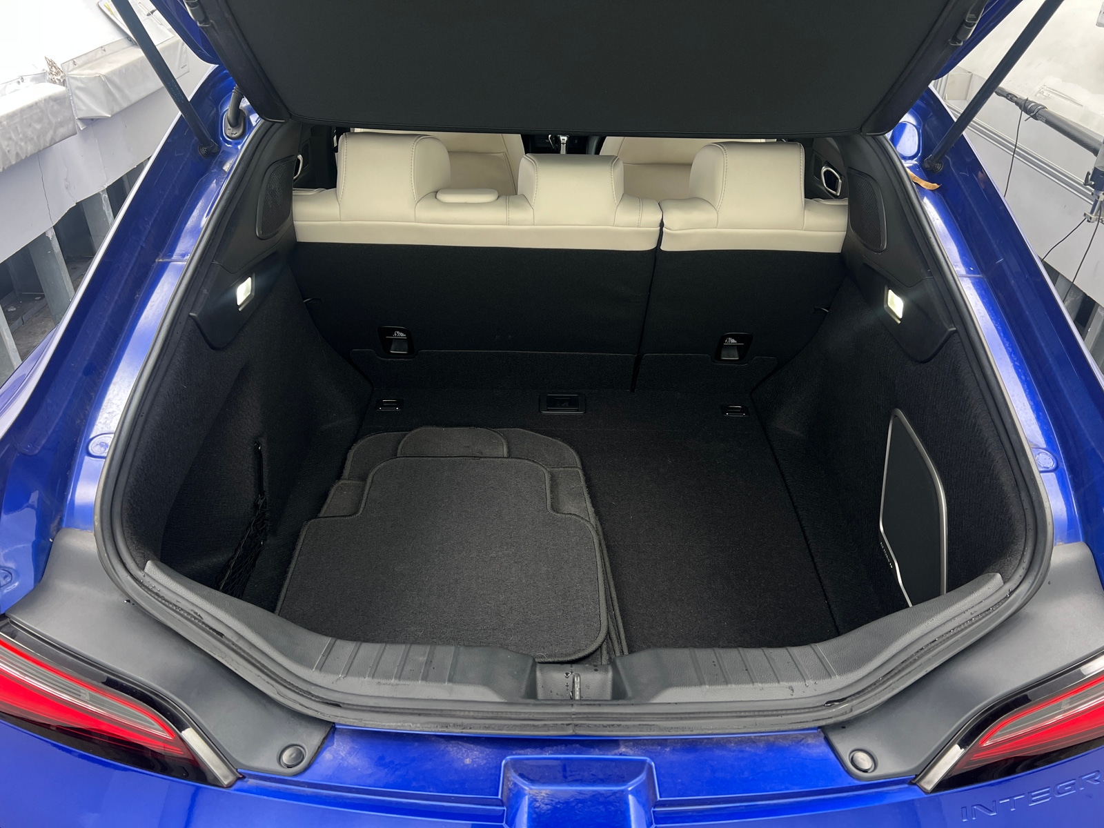 Thumbnail: 2024 Acura Integra - 6