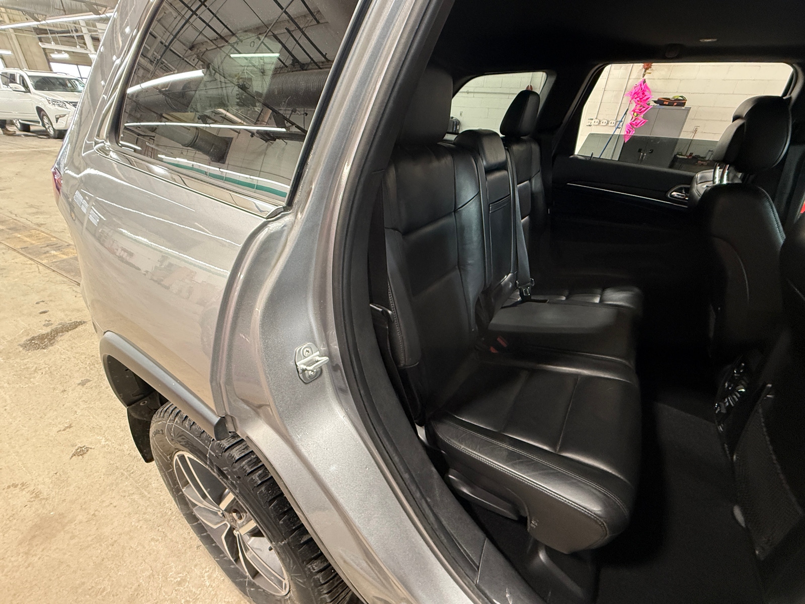 Thumbnail: 2021 Jeep Grand Cherokee - 5