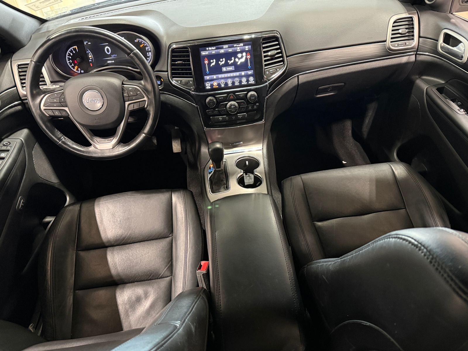 Thumbnail: 2021 Jeep Grand Cherokee - 2