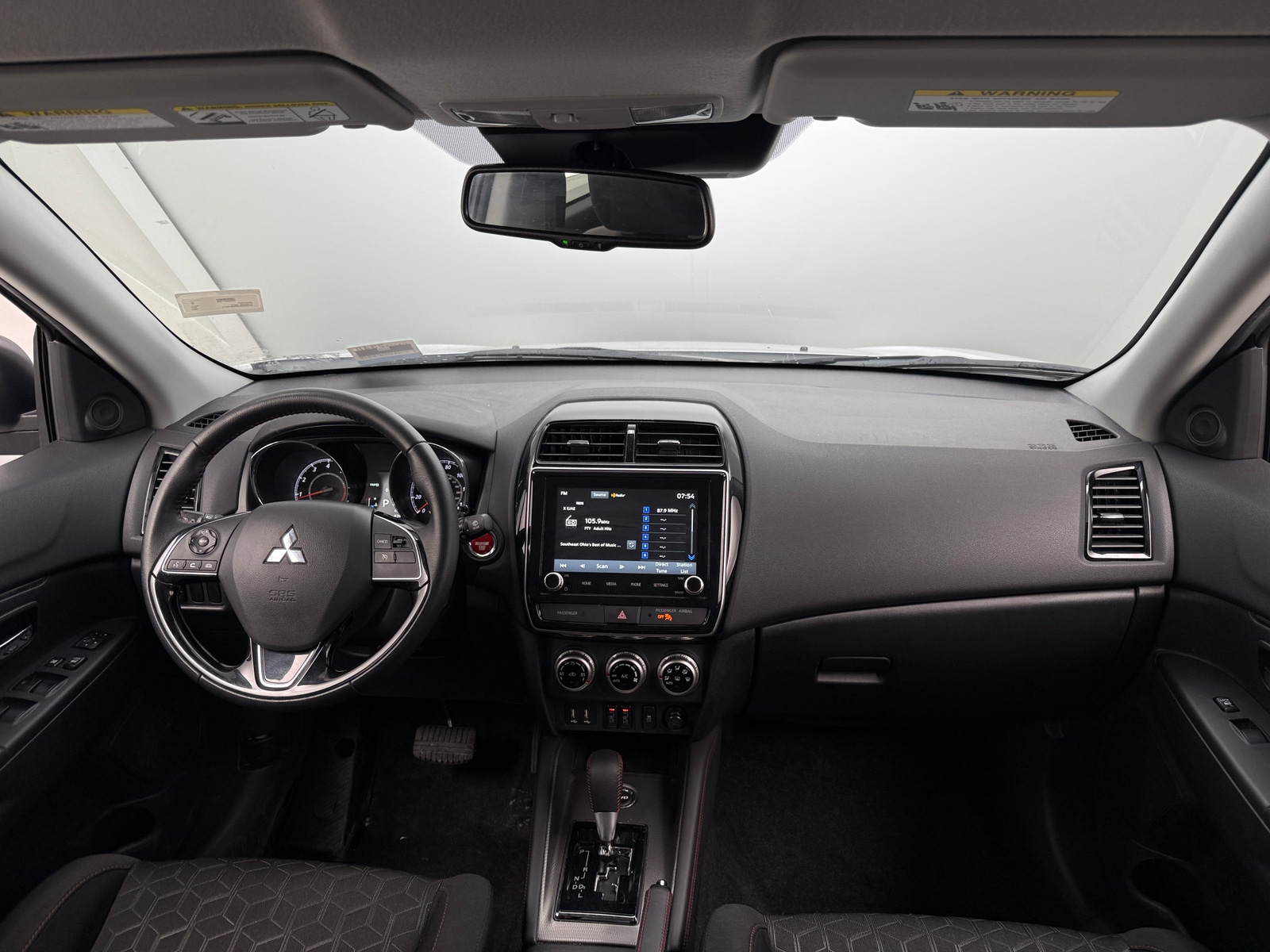 Thumbnail: 2024 Mitsubishi Outlander Sport - 3