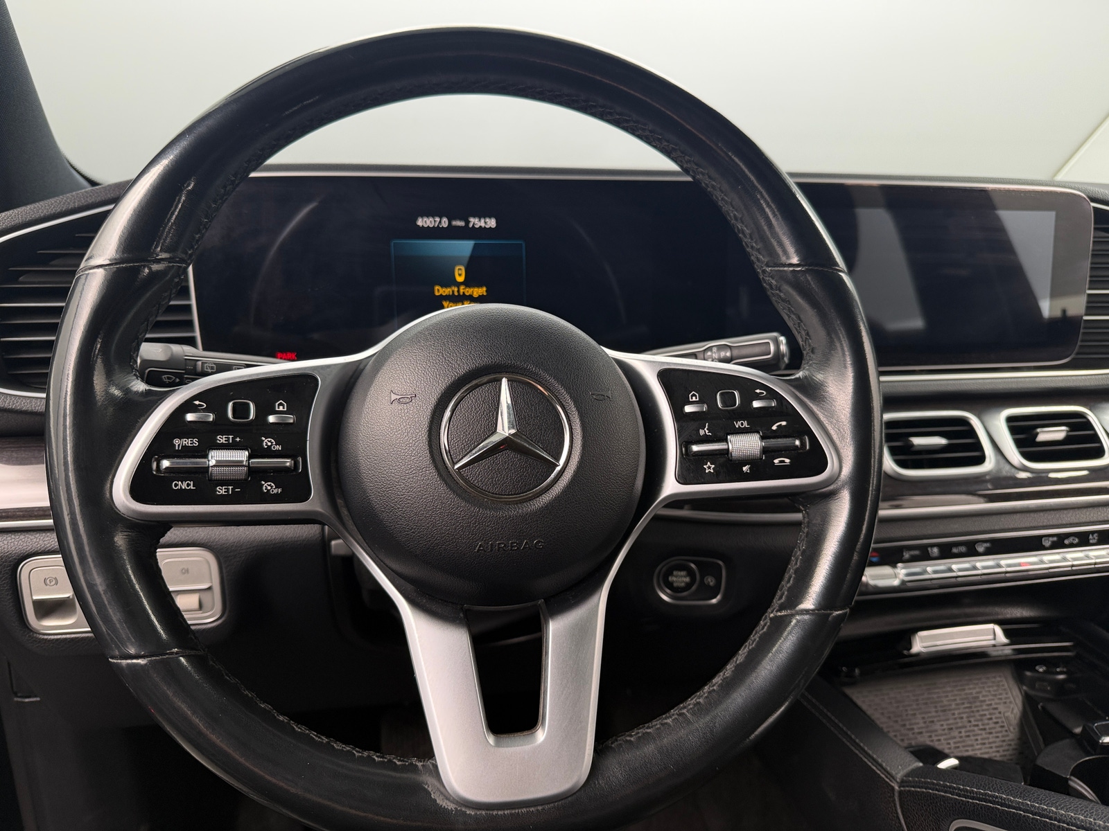 Thumbnail: 2021 Mercedes-Benz GLE - 4