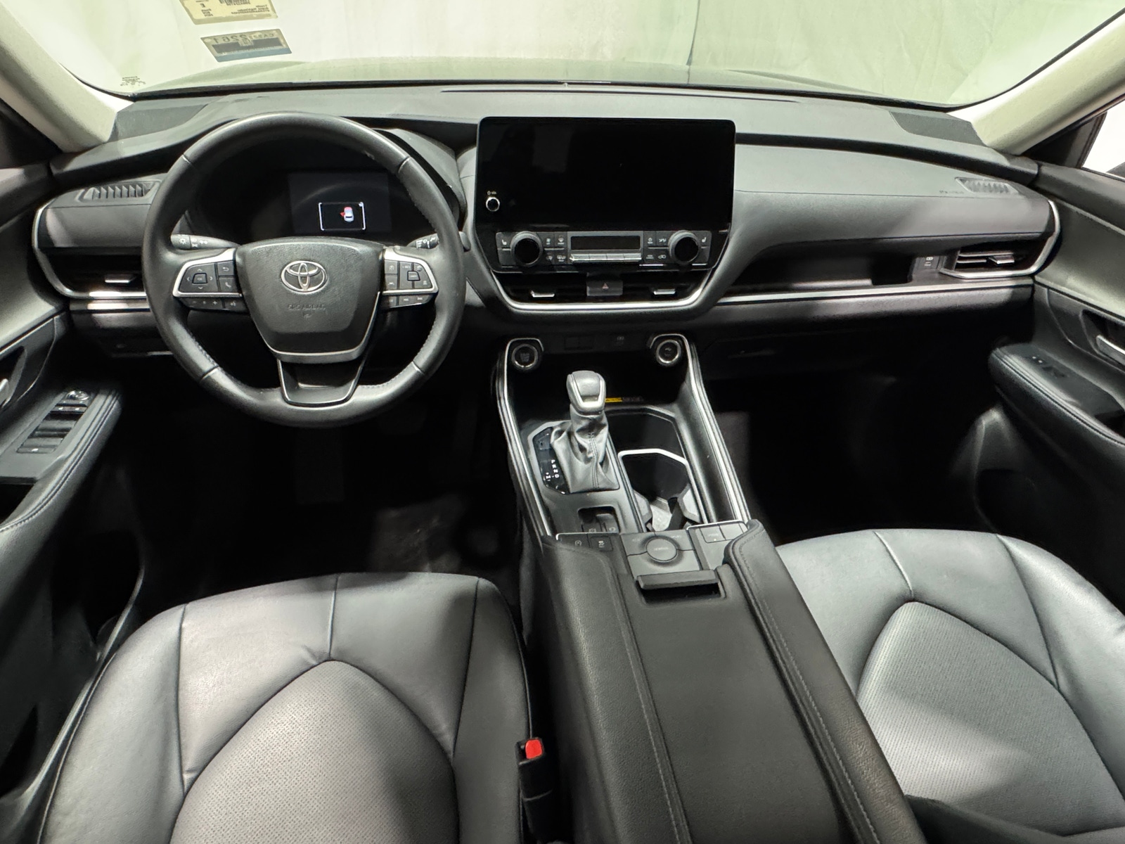 Thumbnail: 2025 Toyota Grand Highlander - 2