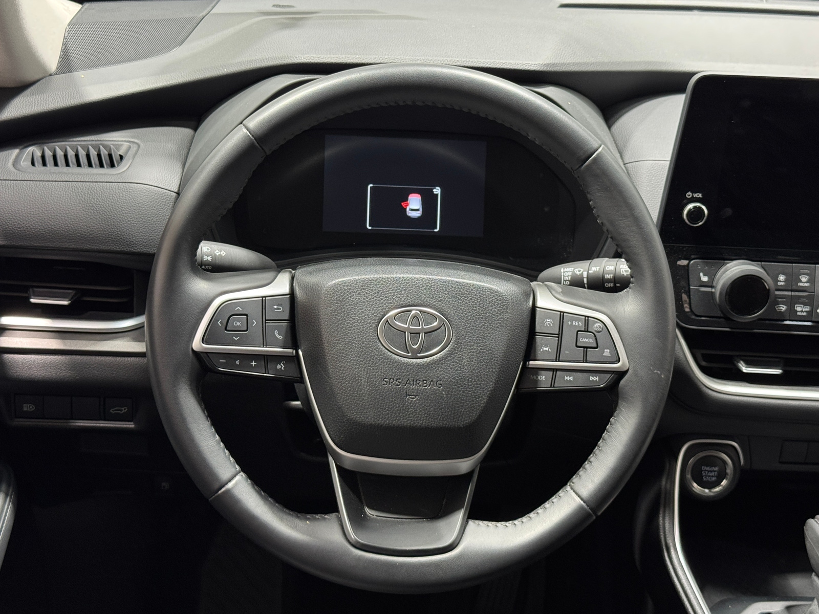 Thumbnail: 2025 Toyota Grand Highlander - 4