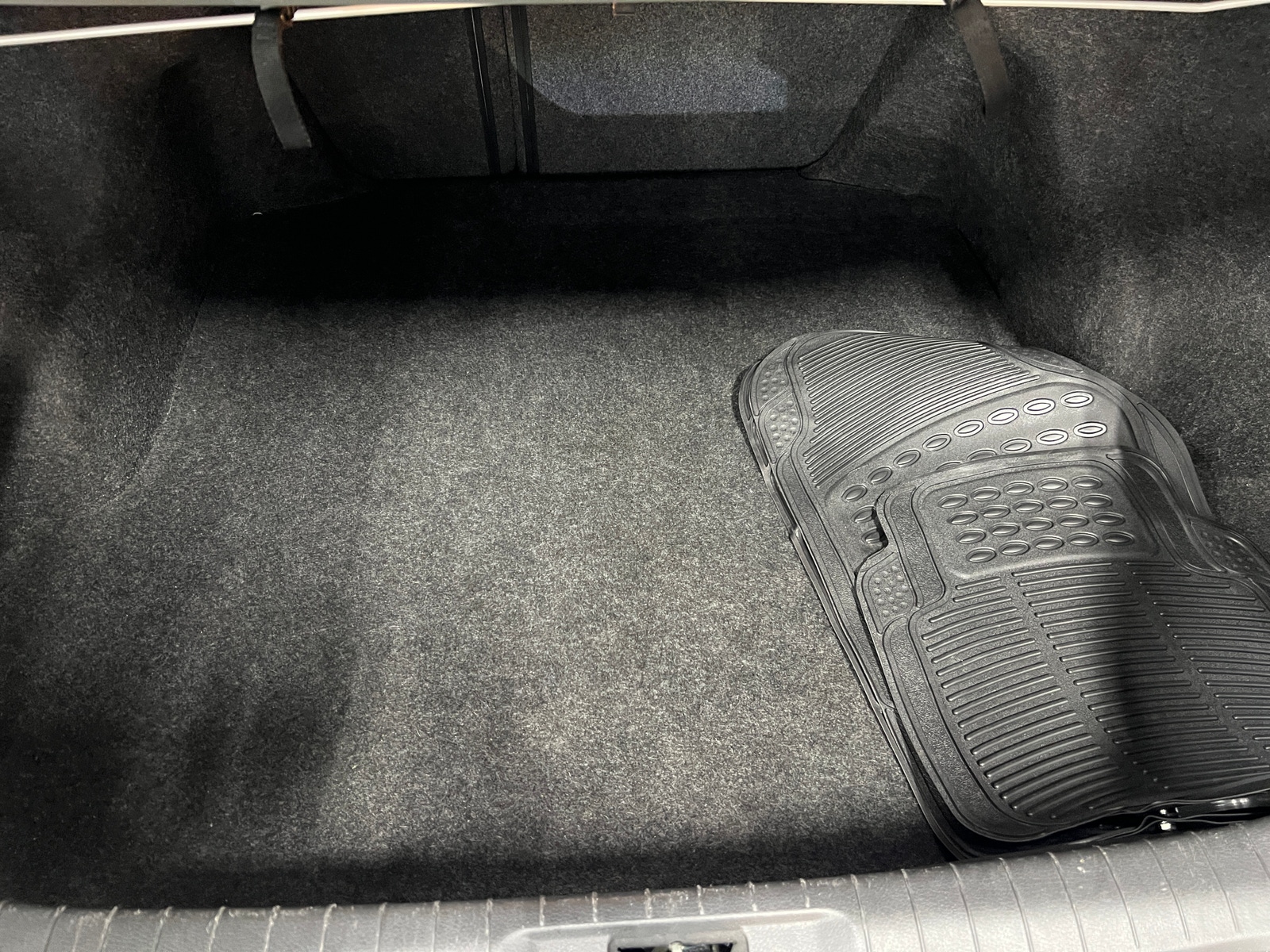 Thumbnail: 2017 Nissan Altima - 6