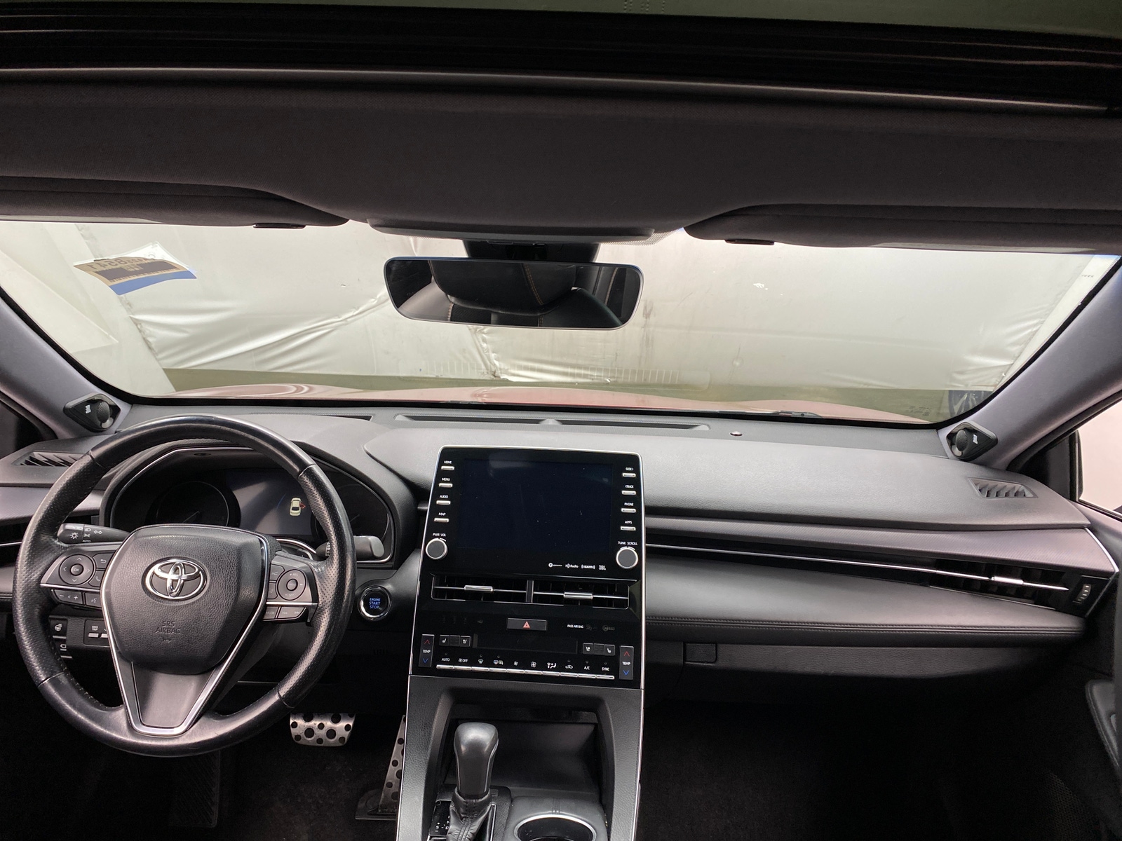 Thumbnail: 2019 Toyota Avalon - 3