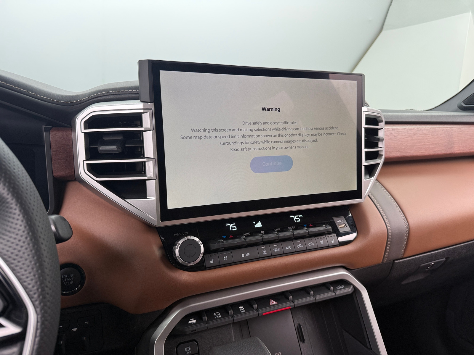 Thumbnail: 2025 Toyota Tundra - 3