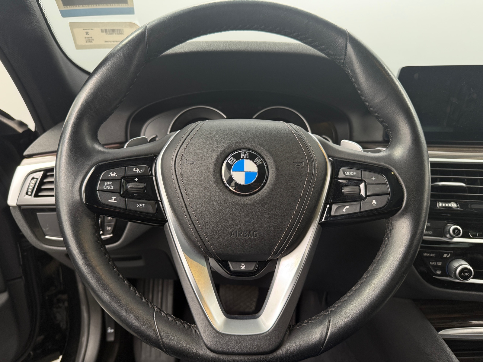 Thumbnail: 2019 BMW 5 Series - 4