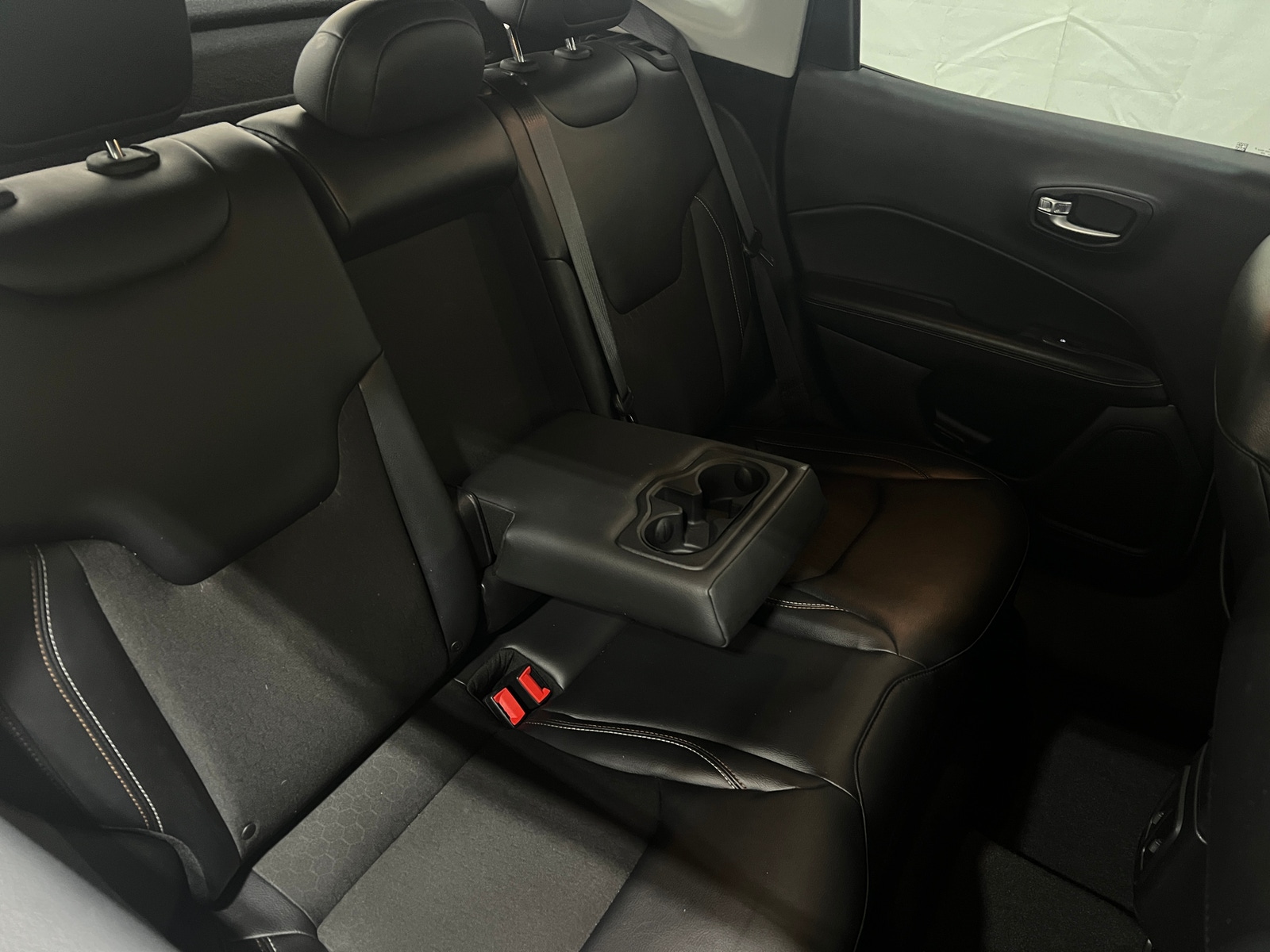 Thumbnail: 2017 Jeep Compass - 6