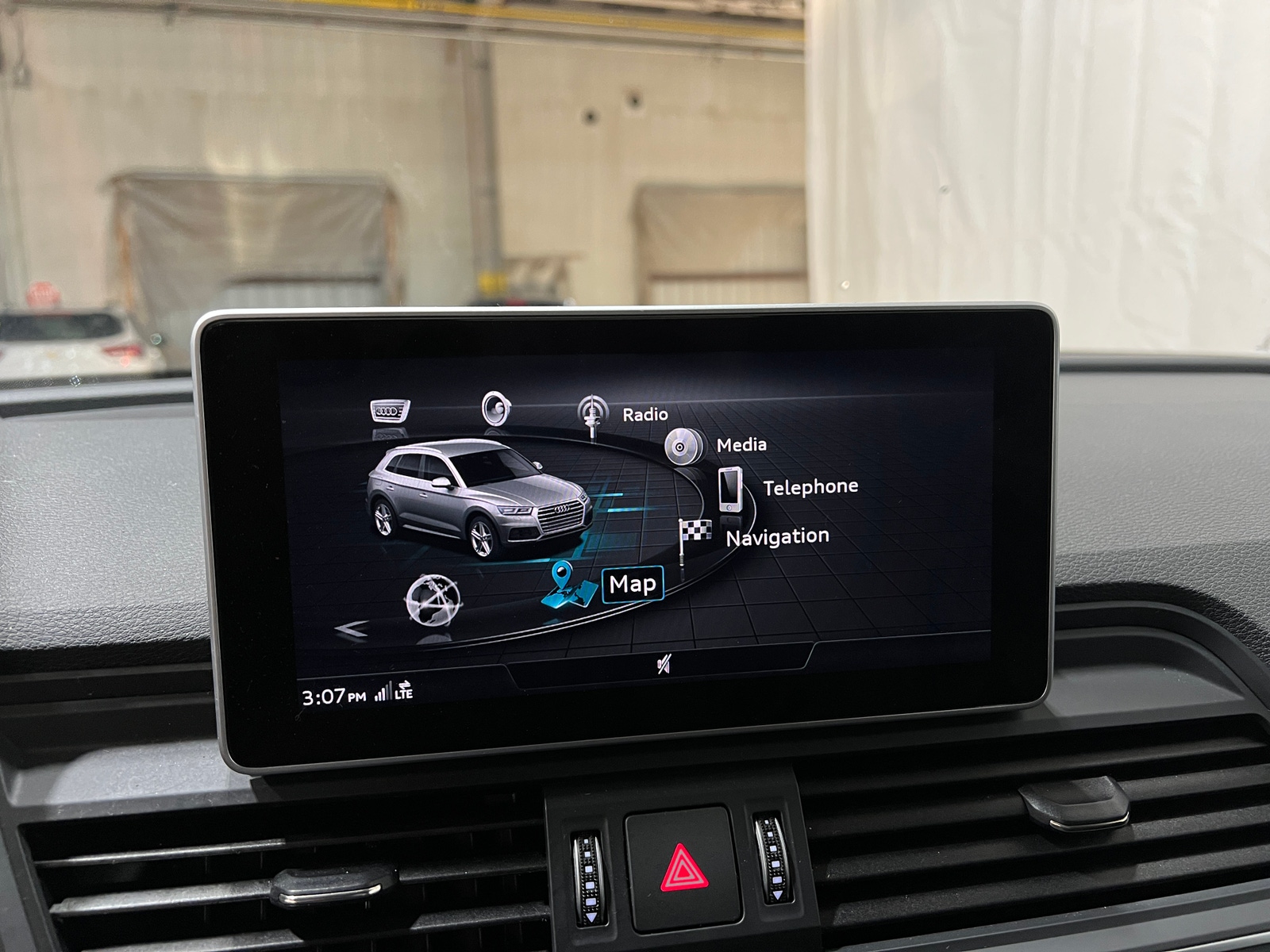 Thumbnail: 2018 Audi Q5 - 3