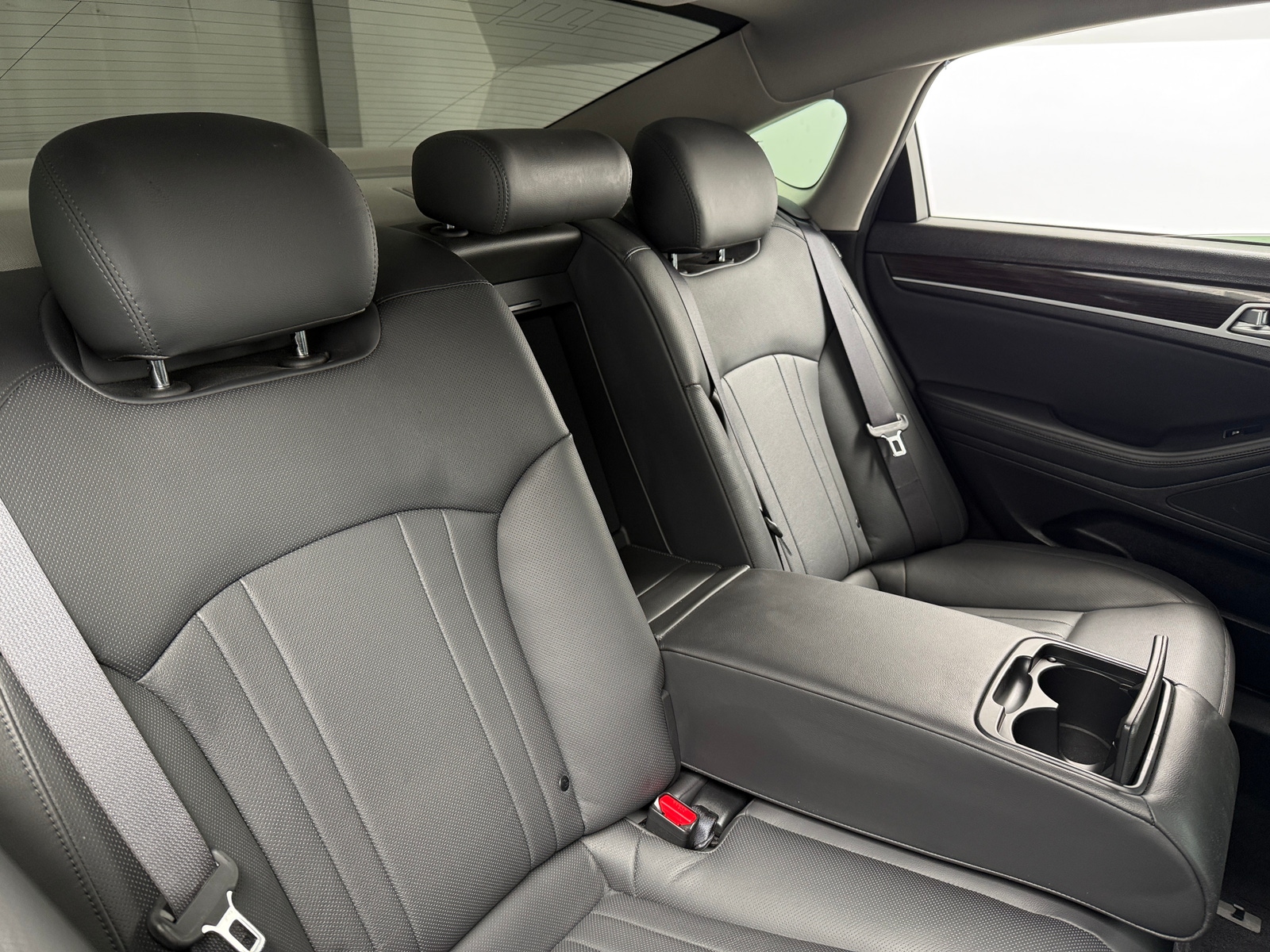 Thumbnail: 2018 Genesis G80 - 5