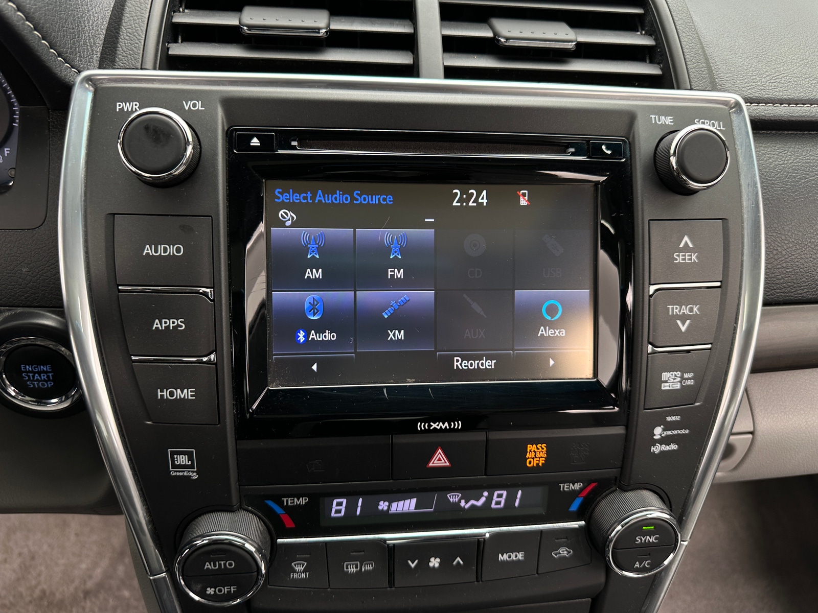 Thumbnail: 2017 Toyota Camry - 3