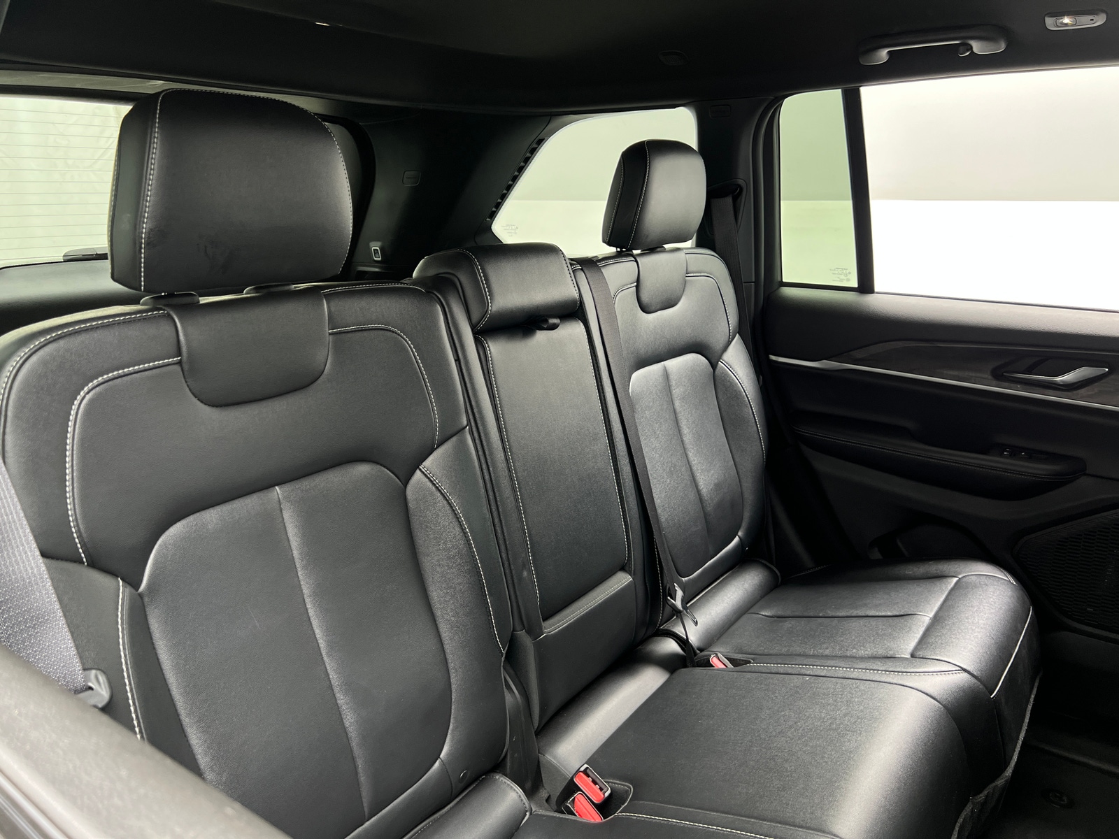 Thumbnail: 2024 Jeep Grand Cherokee - 5