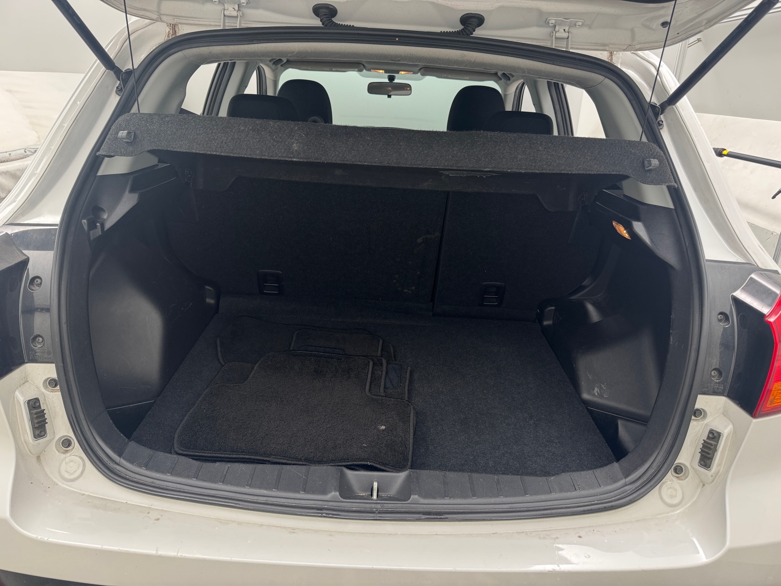 Thumbnail: 2018 Mitsubishi Outlander Sport - 7