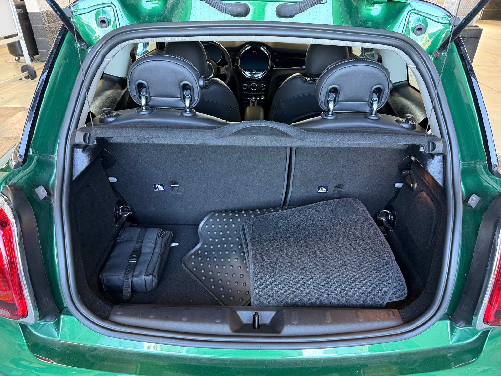 Thumbnail: 2024 MINI Cooper Hardtop - 6