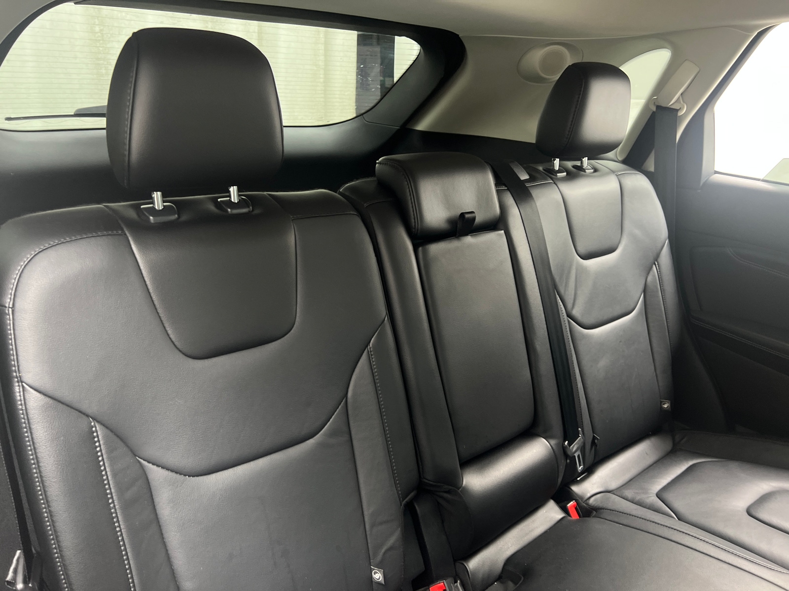 Thumbnail: 2016 Ford Edge - 5