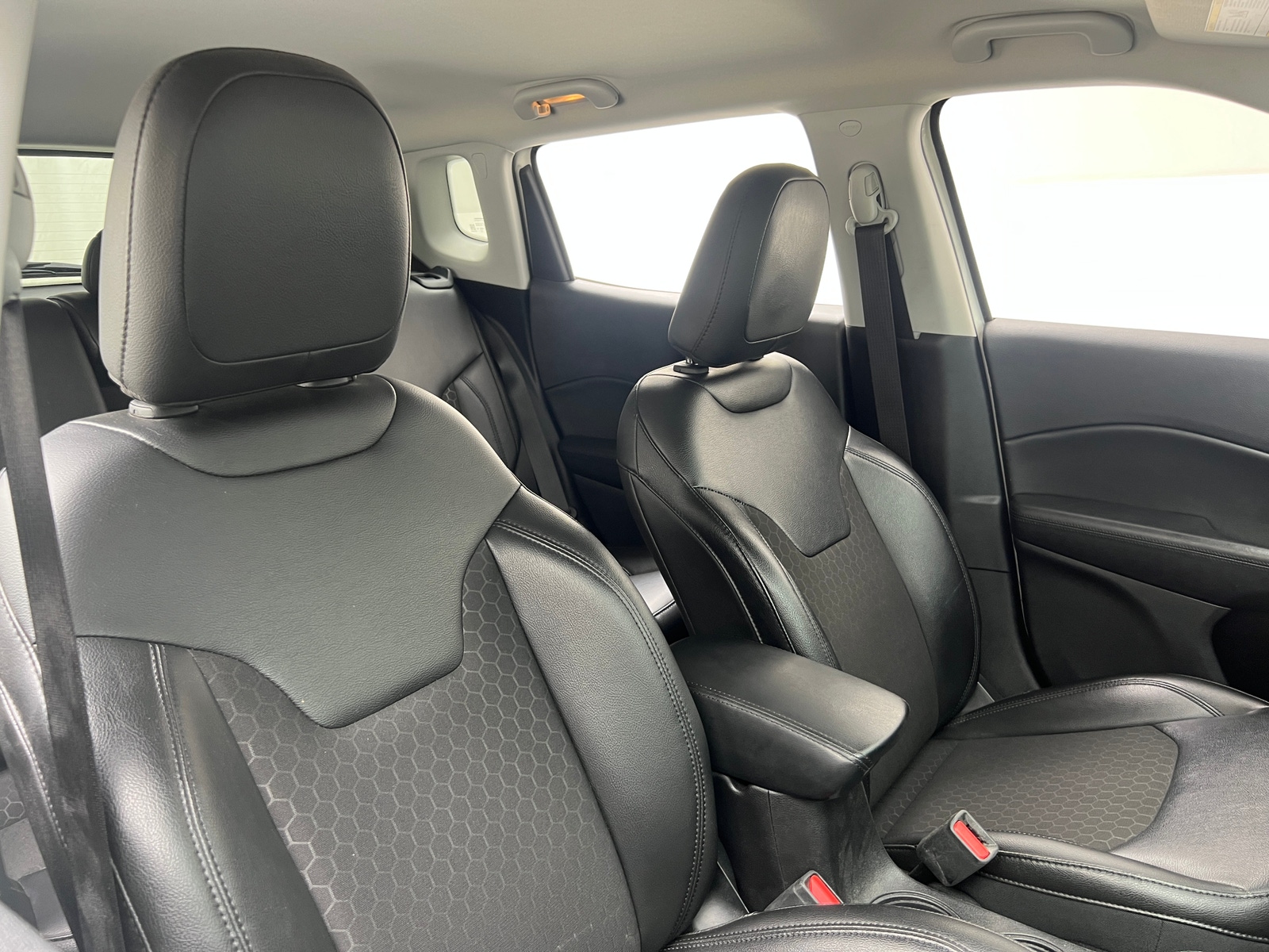 Thumbnail: 2020 Jeep Compass - 2