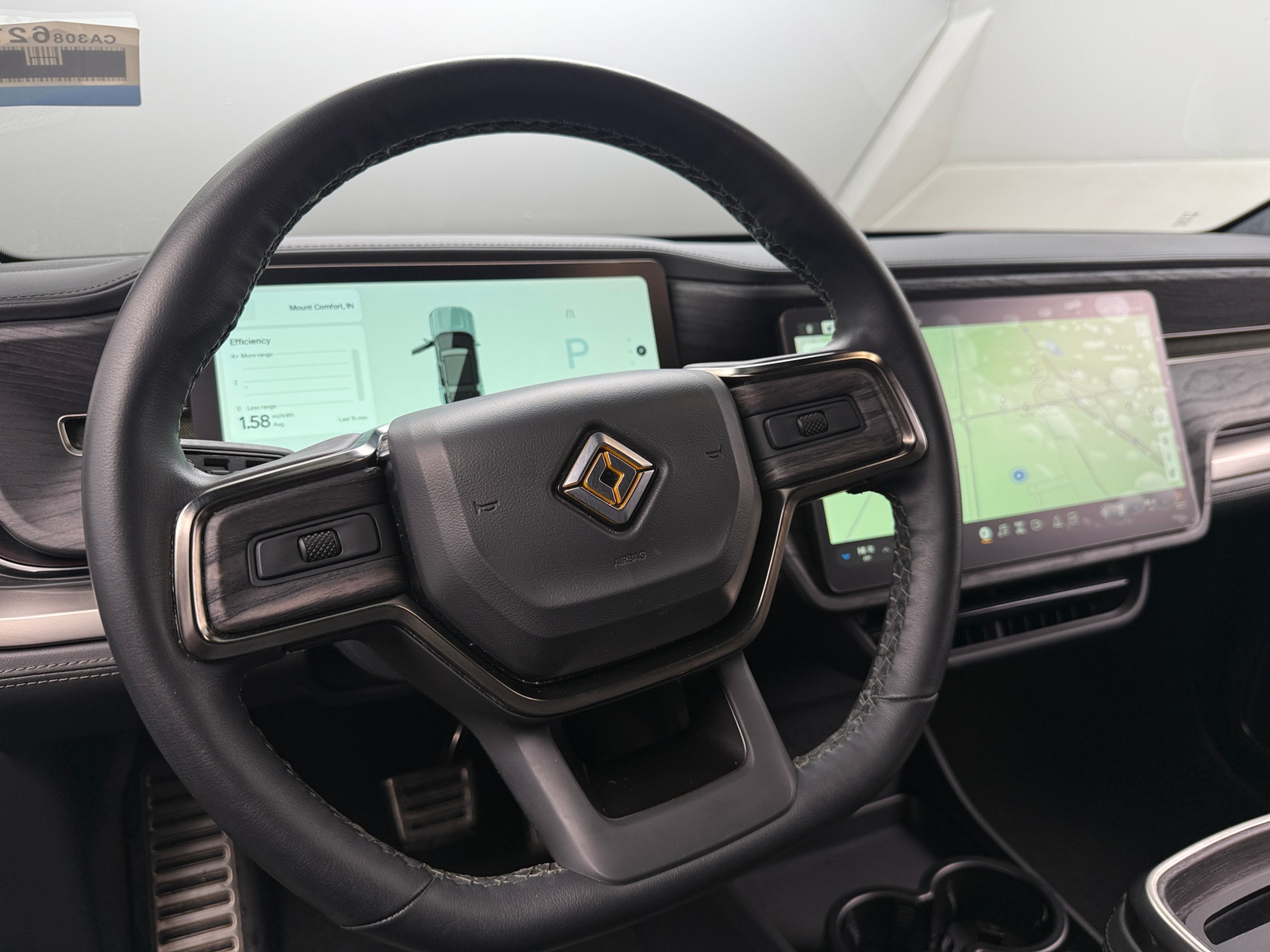 Thumbnail: 2023 Rivian R1S - 4