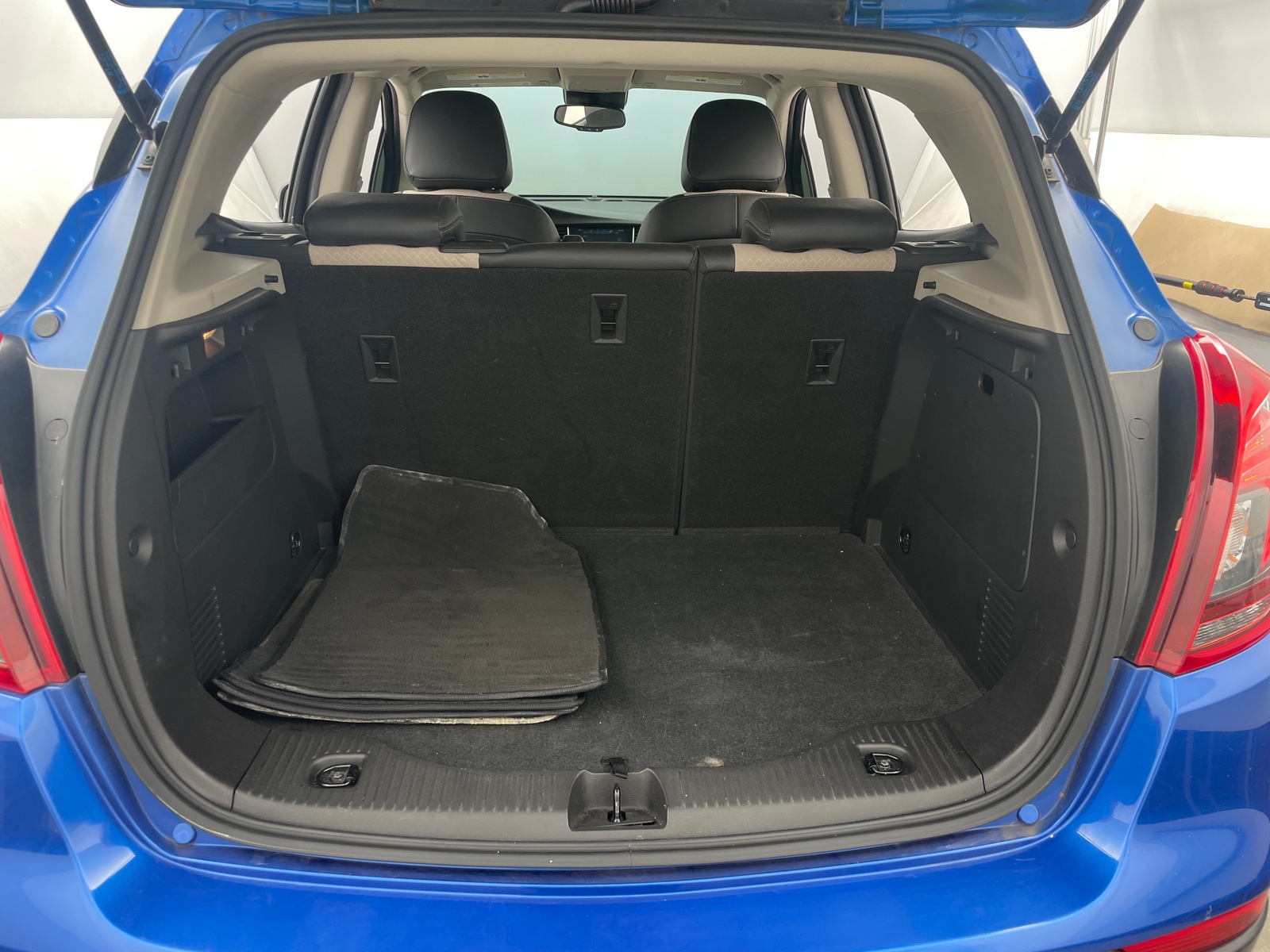 Thumbnail: 2018 Buick Encore - 6