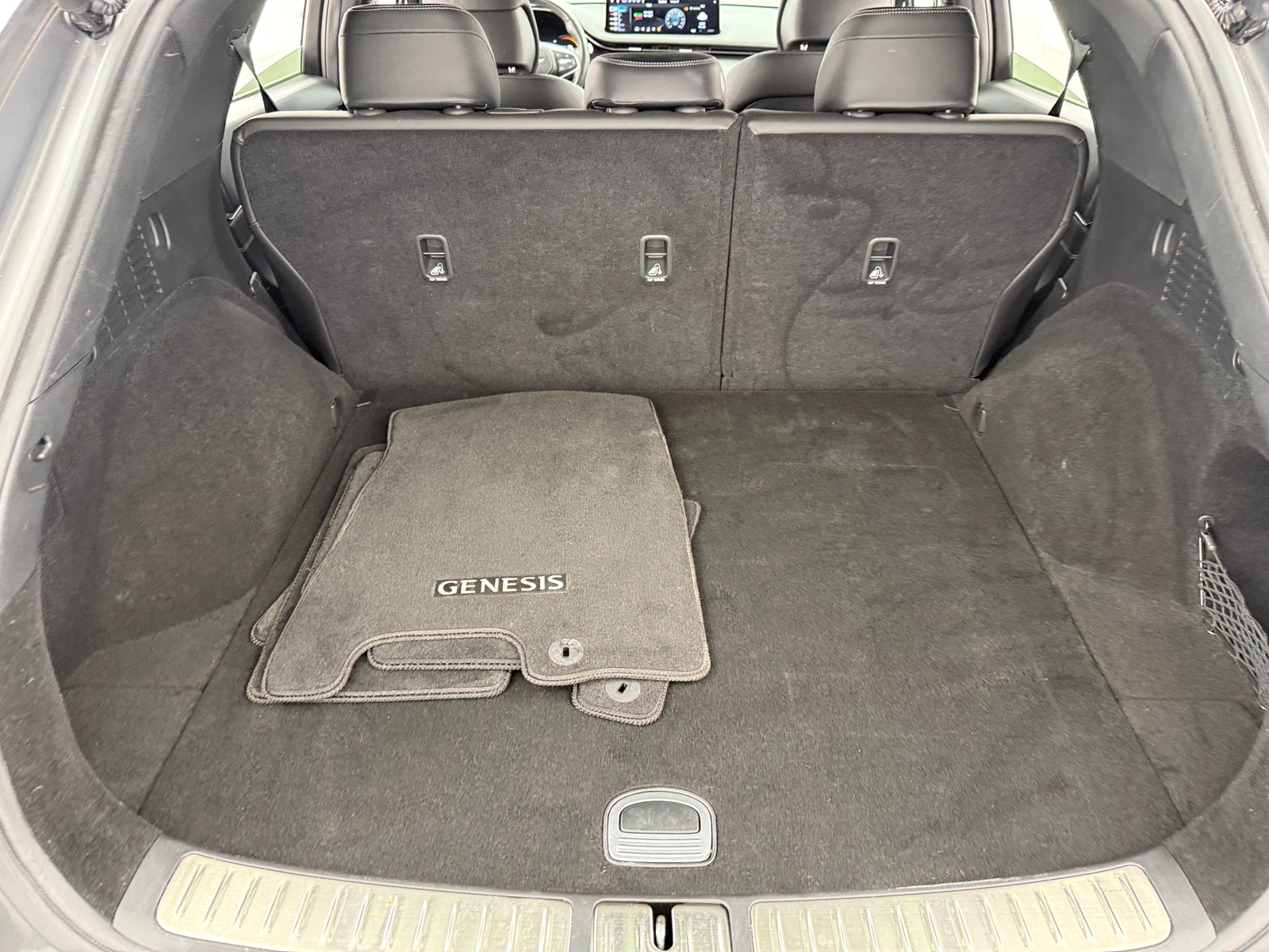 Thumbnail: 2023 Genesis GV70 - 6