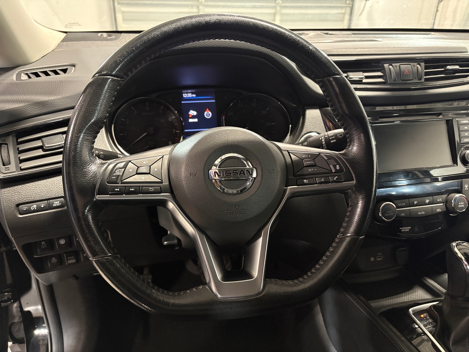 Thumbnail: 2018 Nissan Rogue - 4