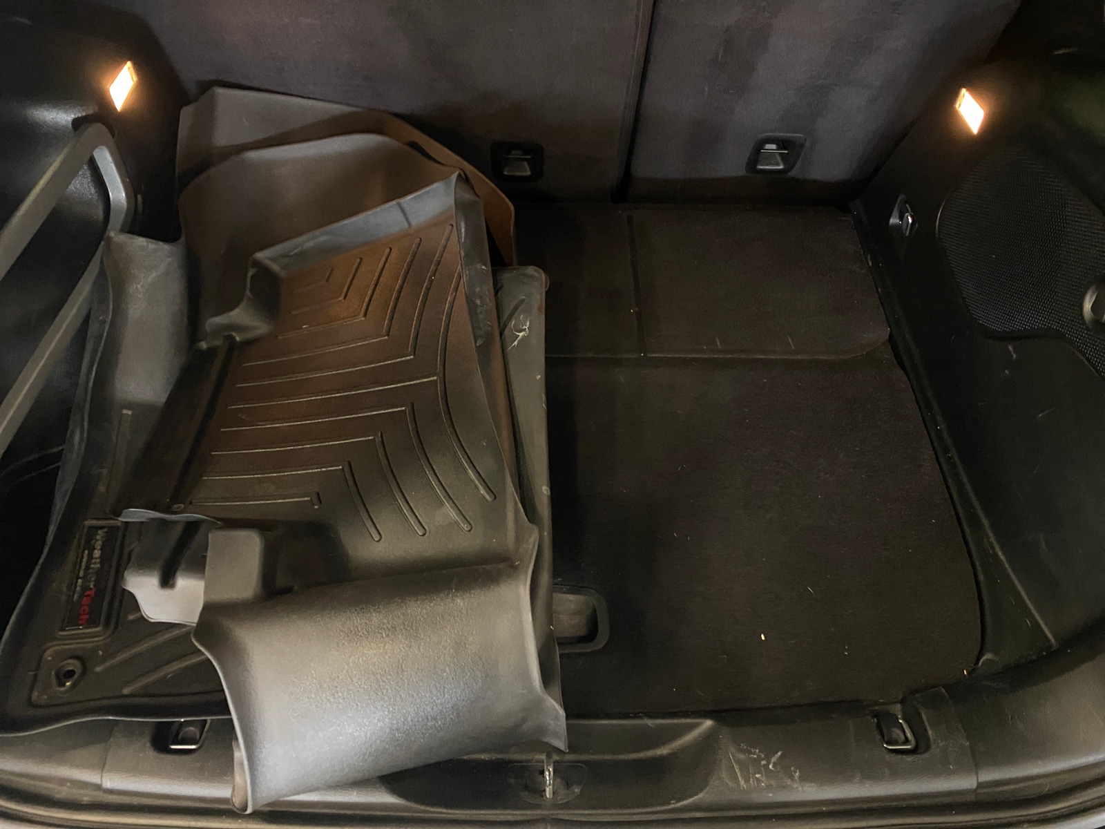 Thumbnail: 2018 Jeep Cherokee - 7