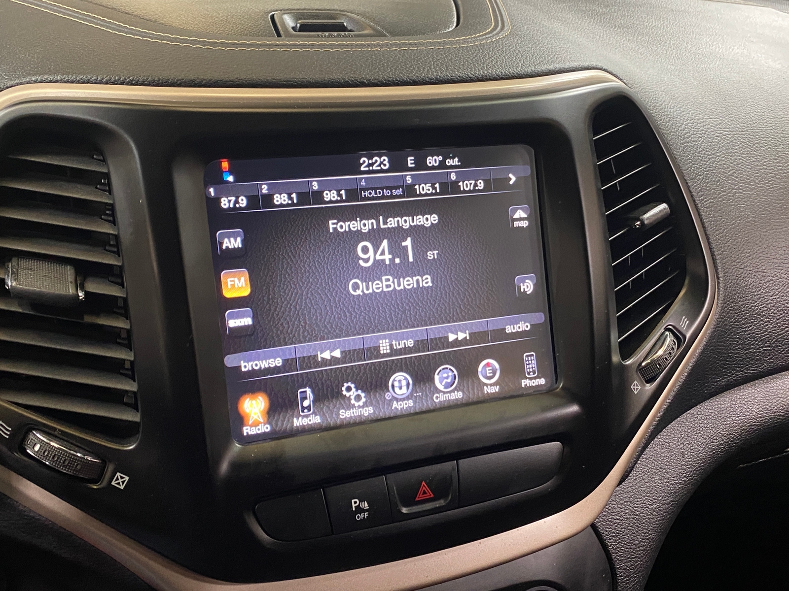 Thumbnail: 2018 Jeep Cherokee - 4