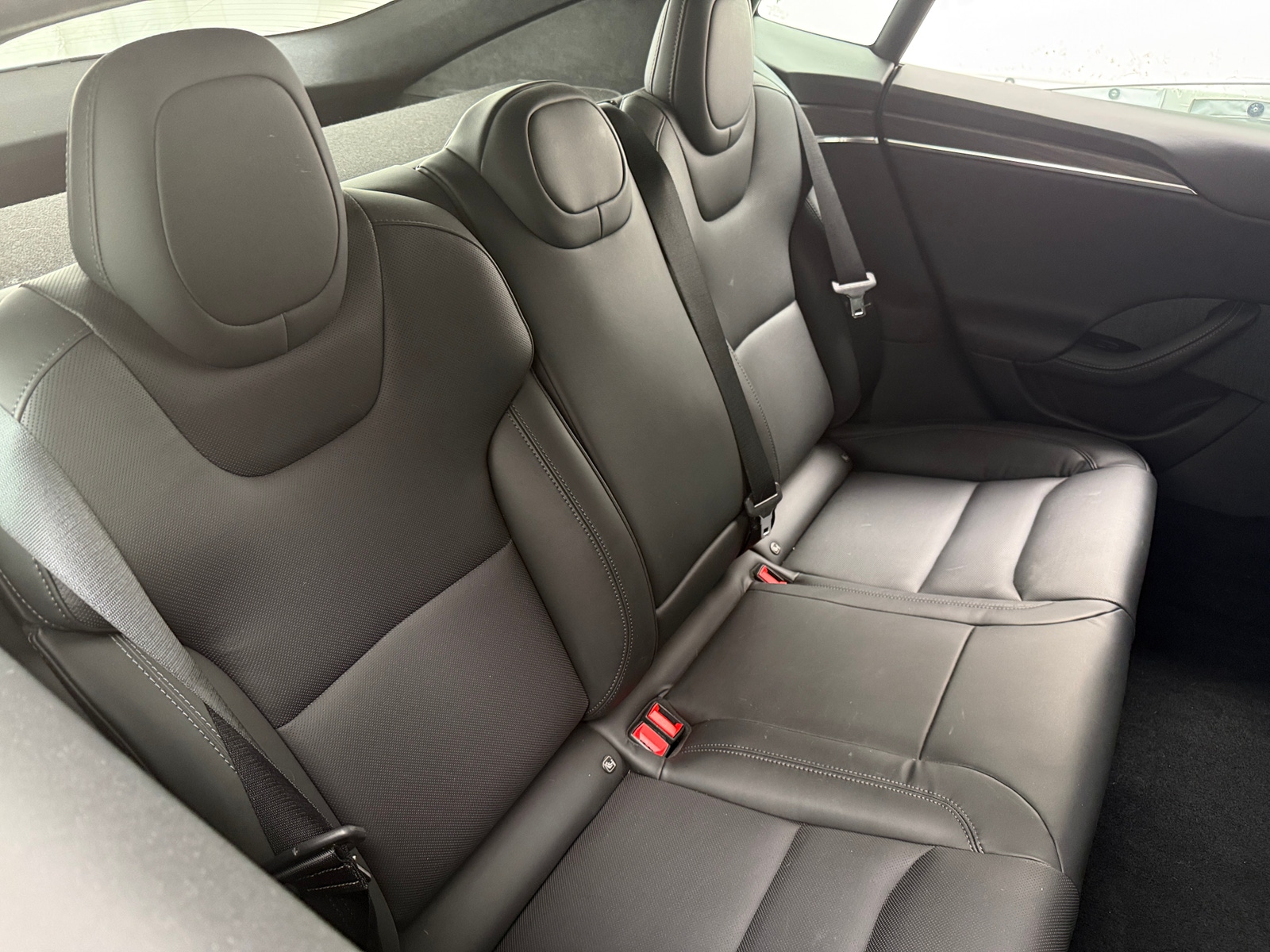 Thumbnail: 2022 Tesla Model S - 5