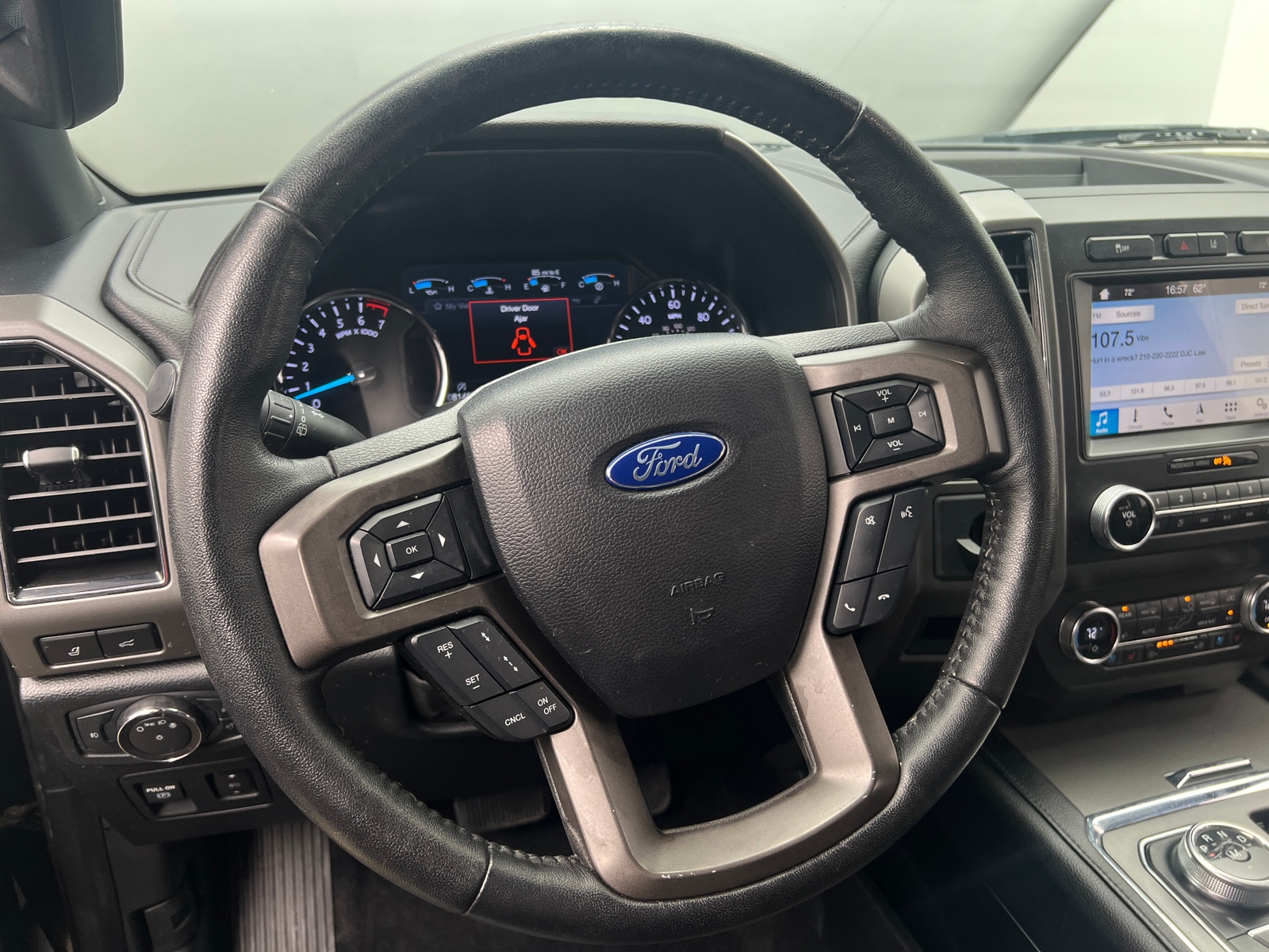 Thumbnail: 2019 Ford Expedition - 4