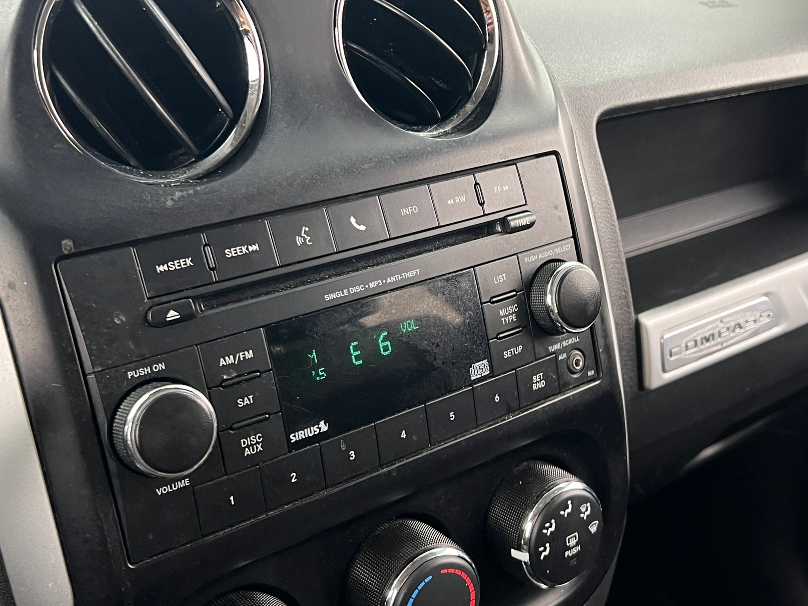 Thumbnail: 2017 Jeep Compass - 4