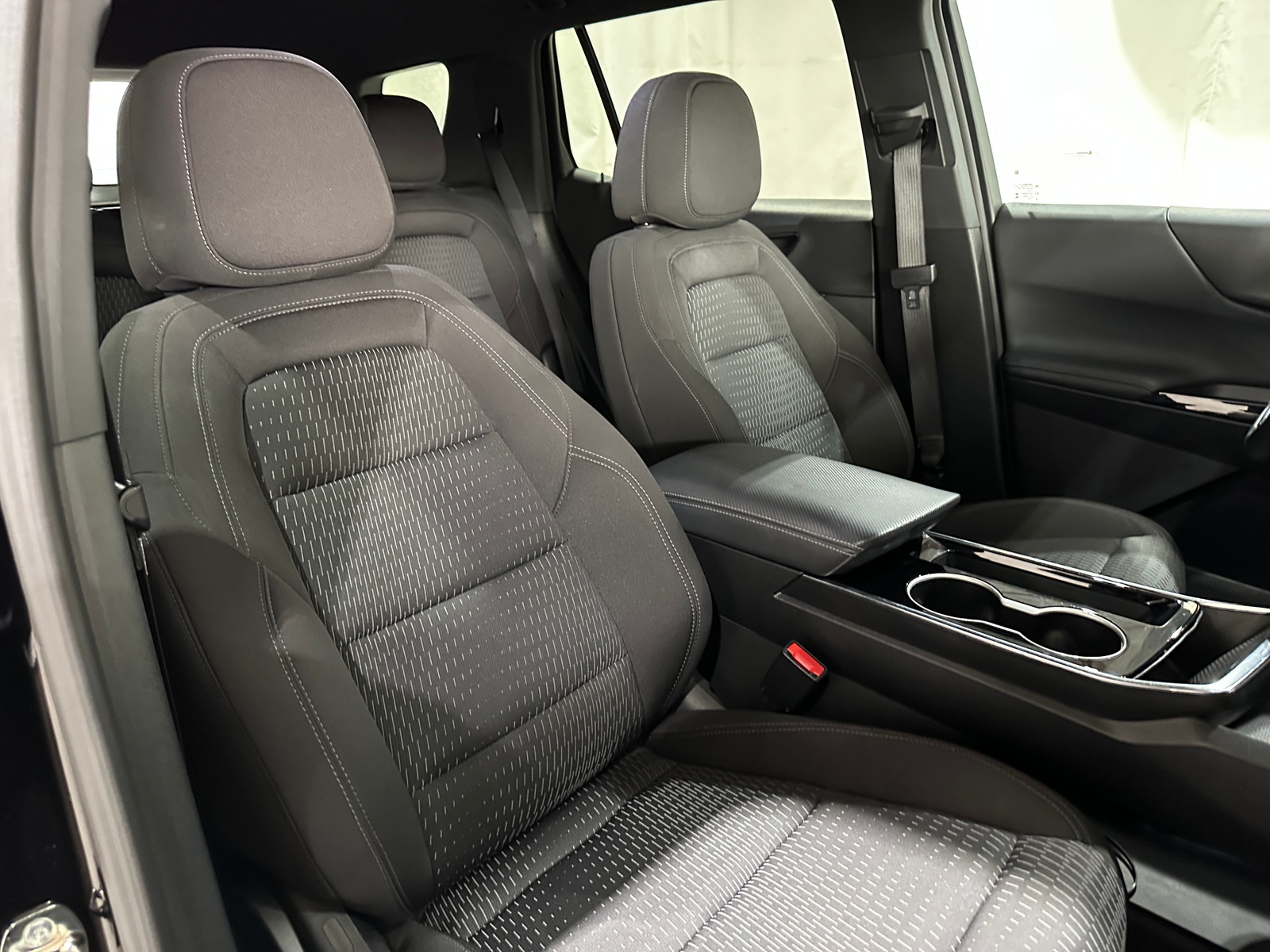 Thumbnail: 2025 Chevrolet Equinox - 2