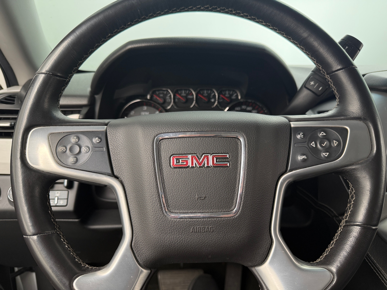 Thumbnail: 2016 GMC Yukon XL - 5