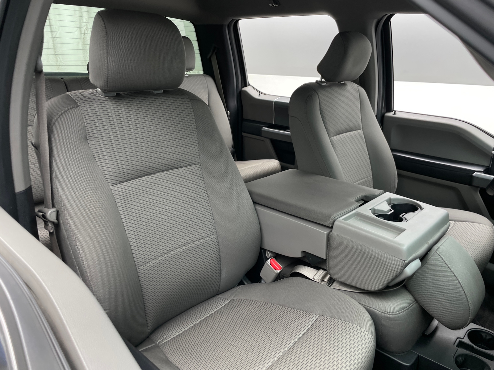 Thumbnail: 2016 Ford Econoline - 2