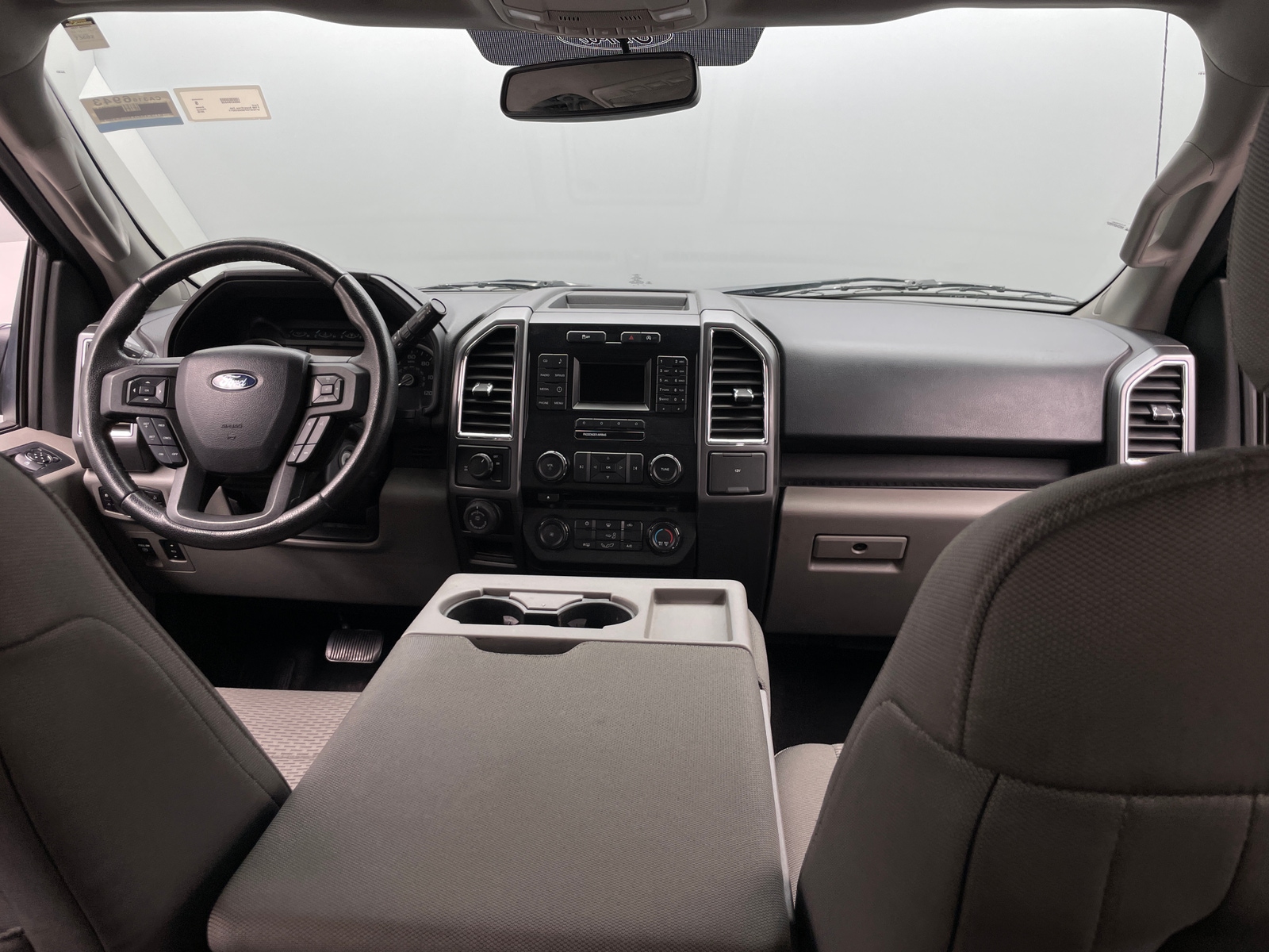 Thumbnail: 2016 Ford Econoline - 3