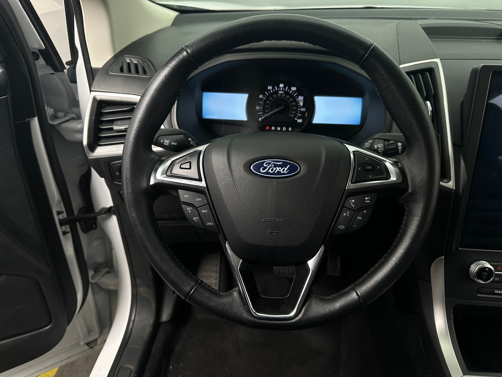 Thumbnail: 2024 Ford Edge - 4