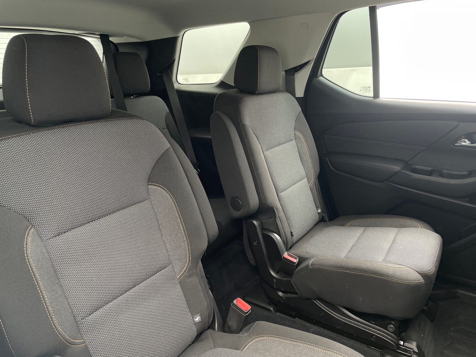 Thumbnail: 2021 Chevrolet Traverse - 6