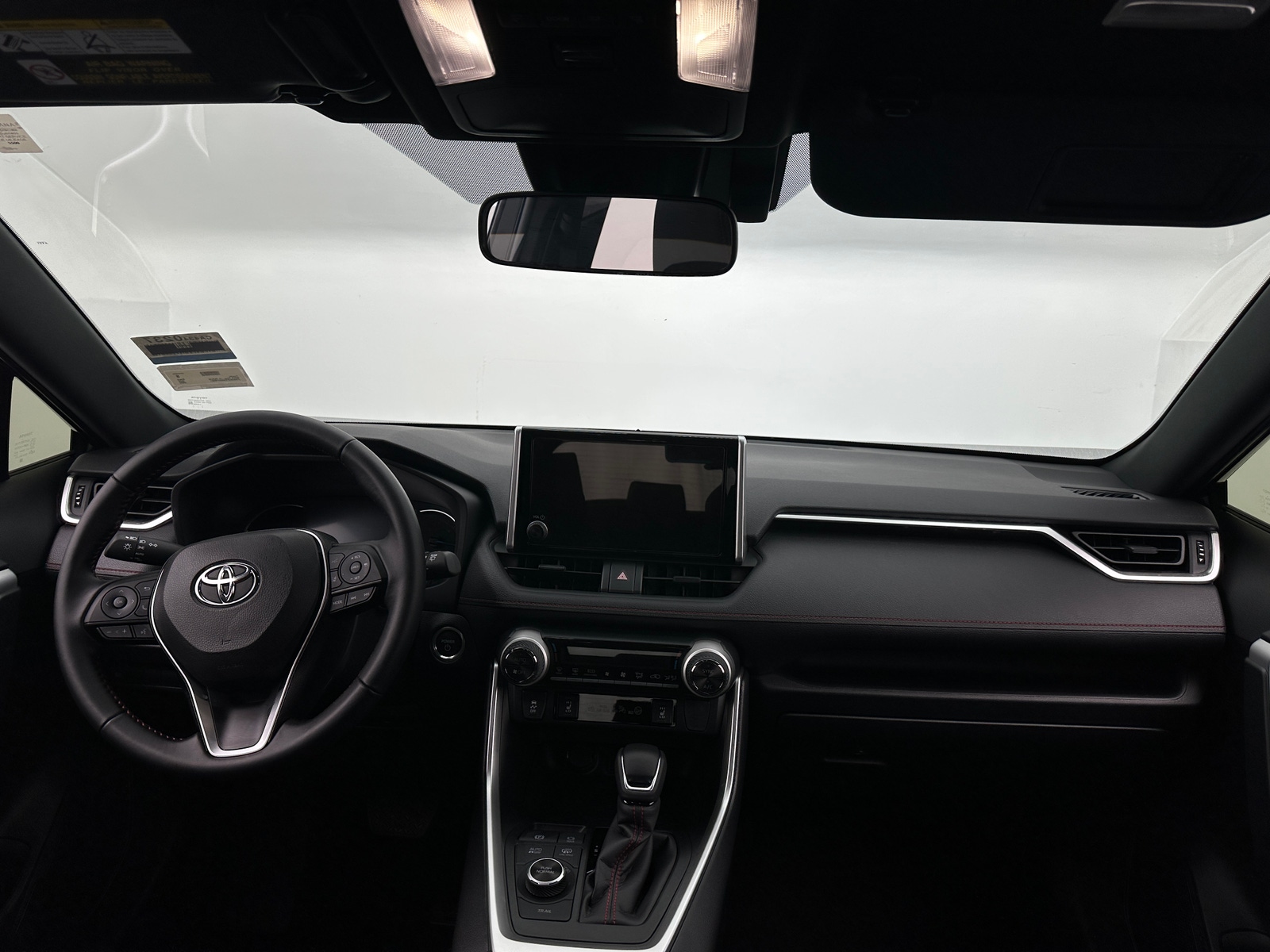 Thumbnail: 2025 Toyota RAV4 - 3