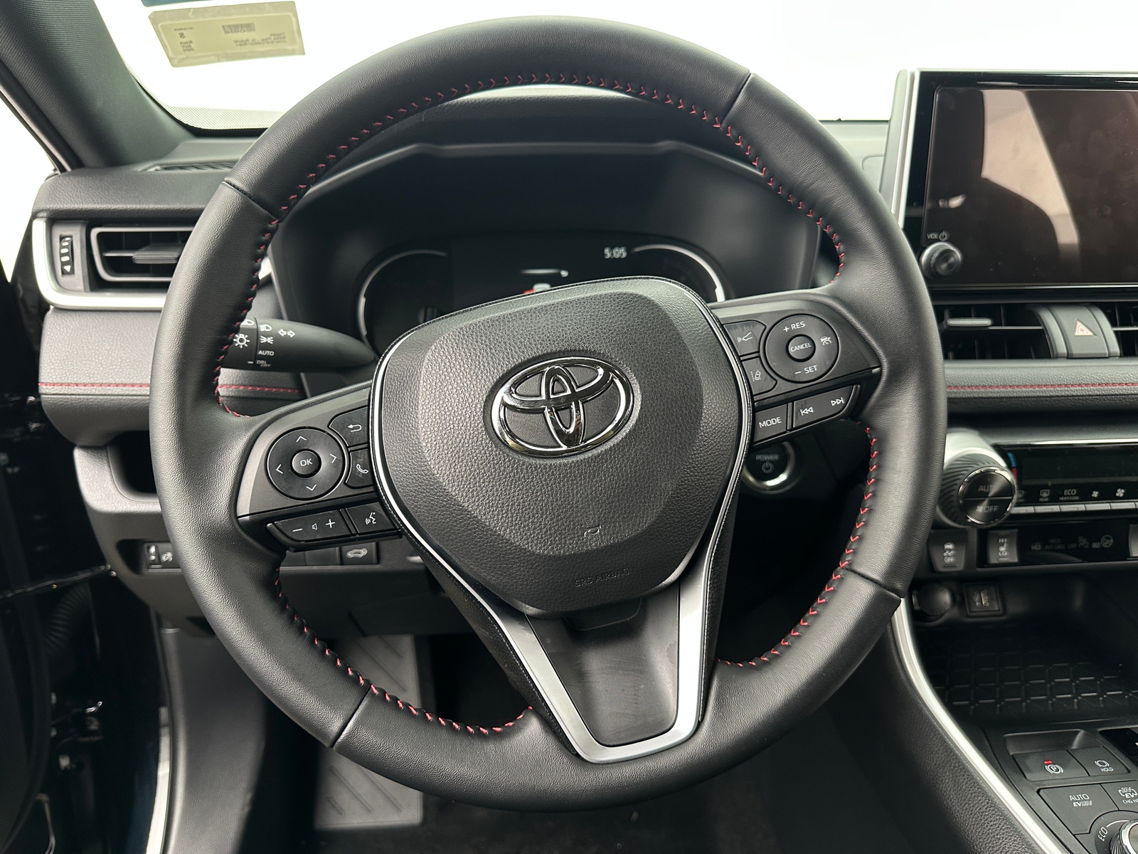 Thumbnail: 2025 Toyota RAV4 - 5