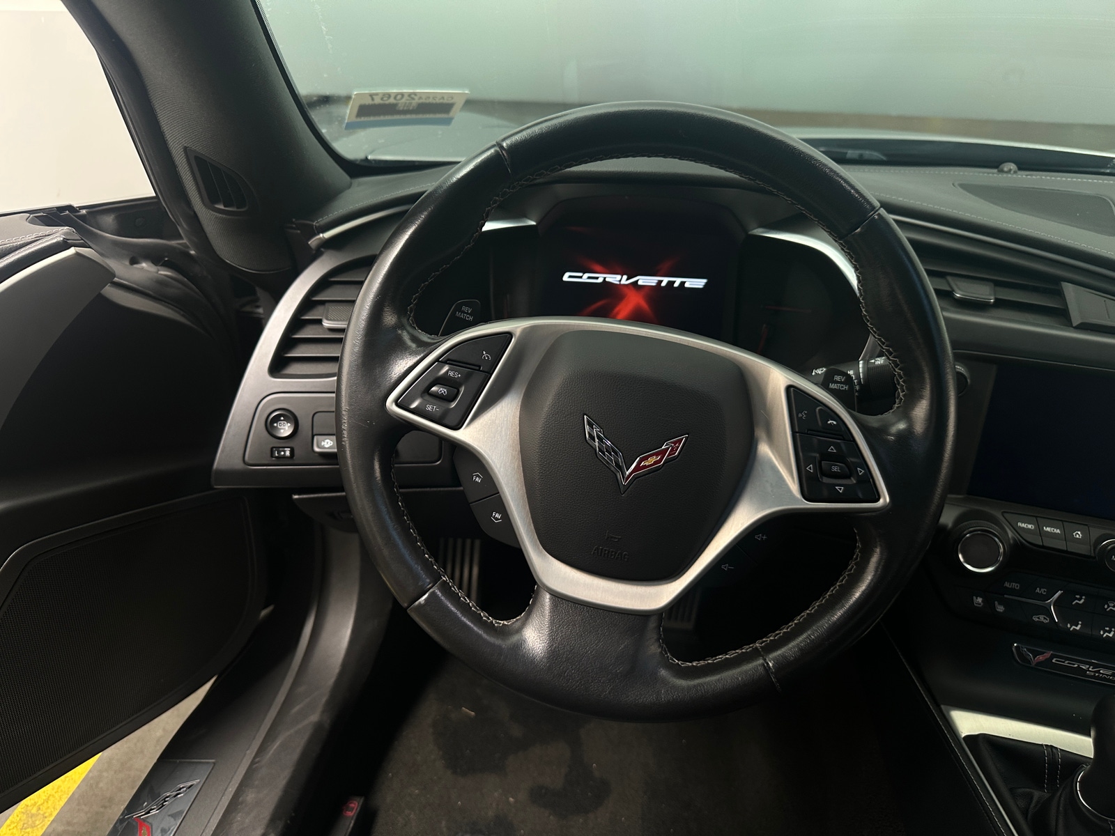 Thumbnail: 2015 Chevrolet Corvette - 3