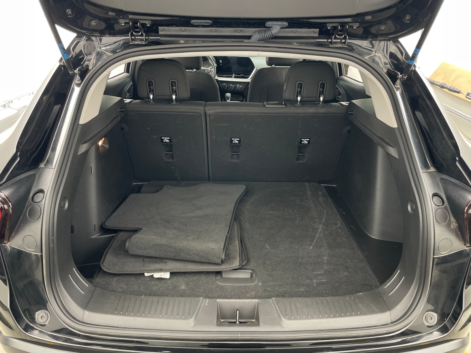 Thumbnail: 2024 Chevrolet Trax - 7