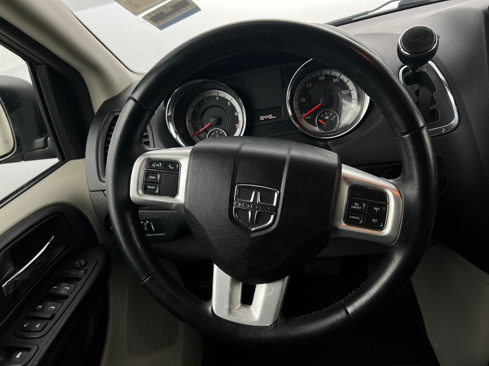 Thumbnail: 2017 Dodge Grand Caravan - 5