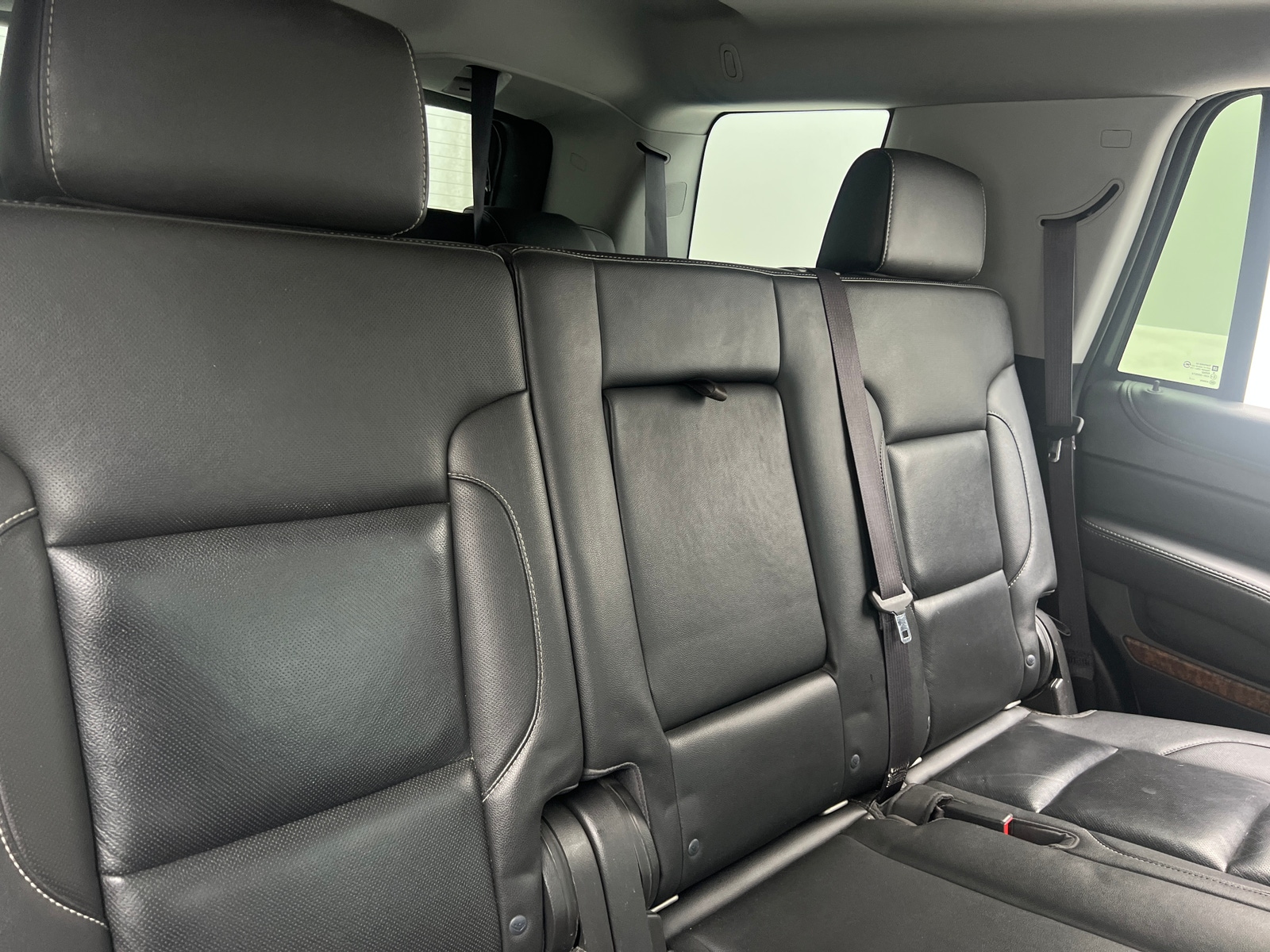 Thumbnail: 2017 Chevrolet Tahoe - 5