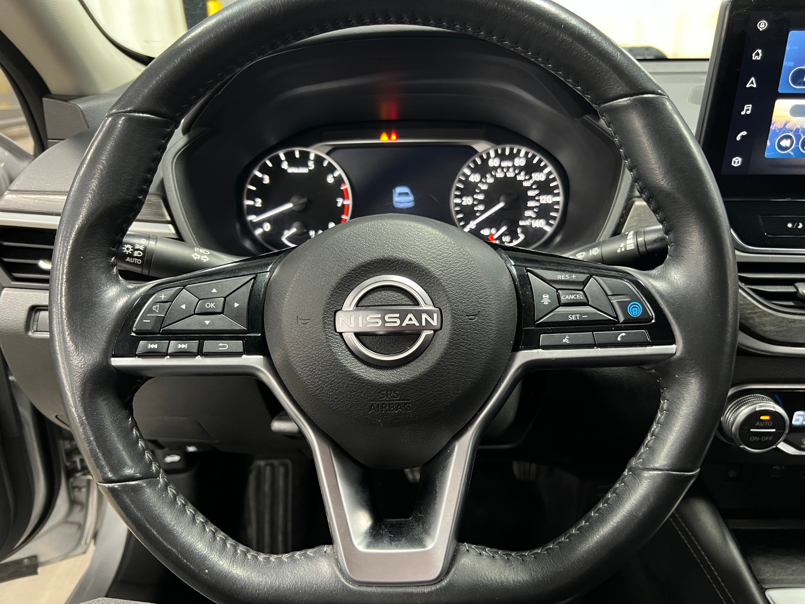 Thumbnail: 2023 Nissan Altima - 4