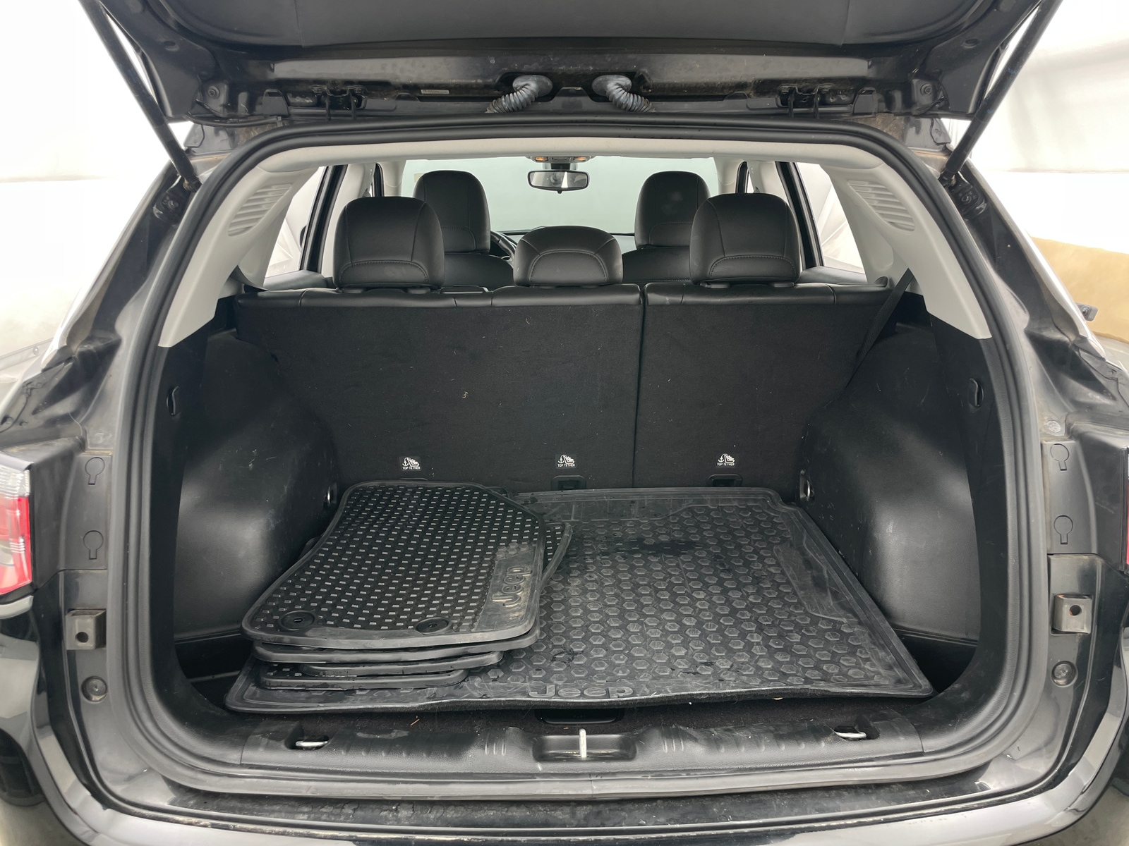 Thumbnail: 2019 Jeep Compass - 7