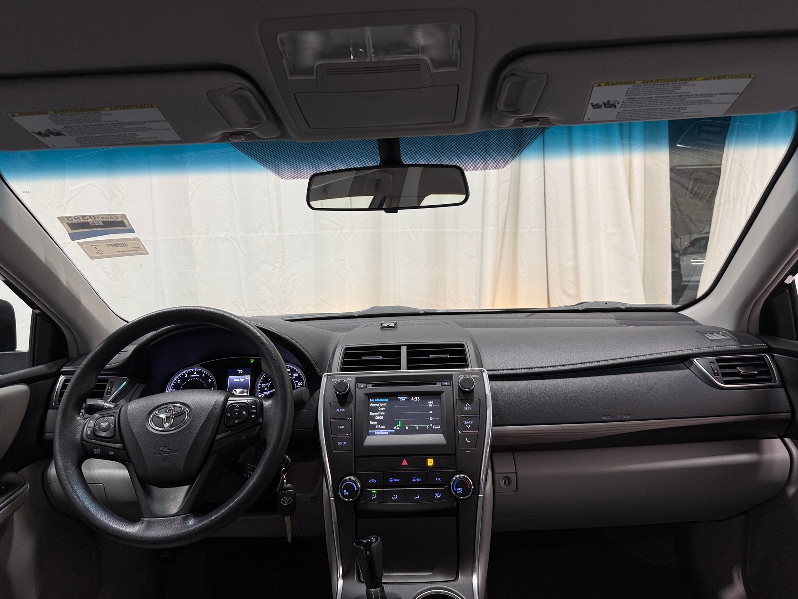 Thumbnail: 2017 Toyota Camry - 3