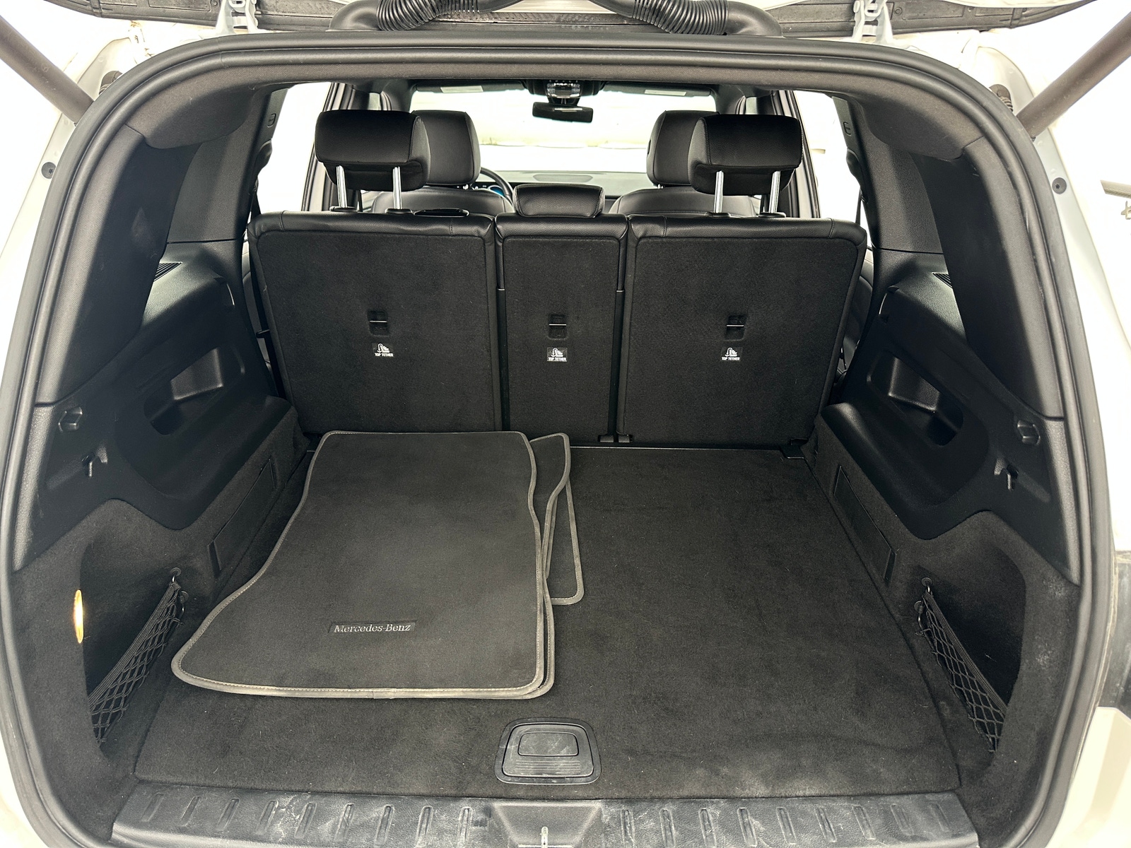 Thumbnail: 2020 Mercedes-Benz GLB - 6