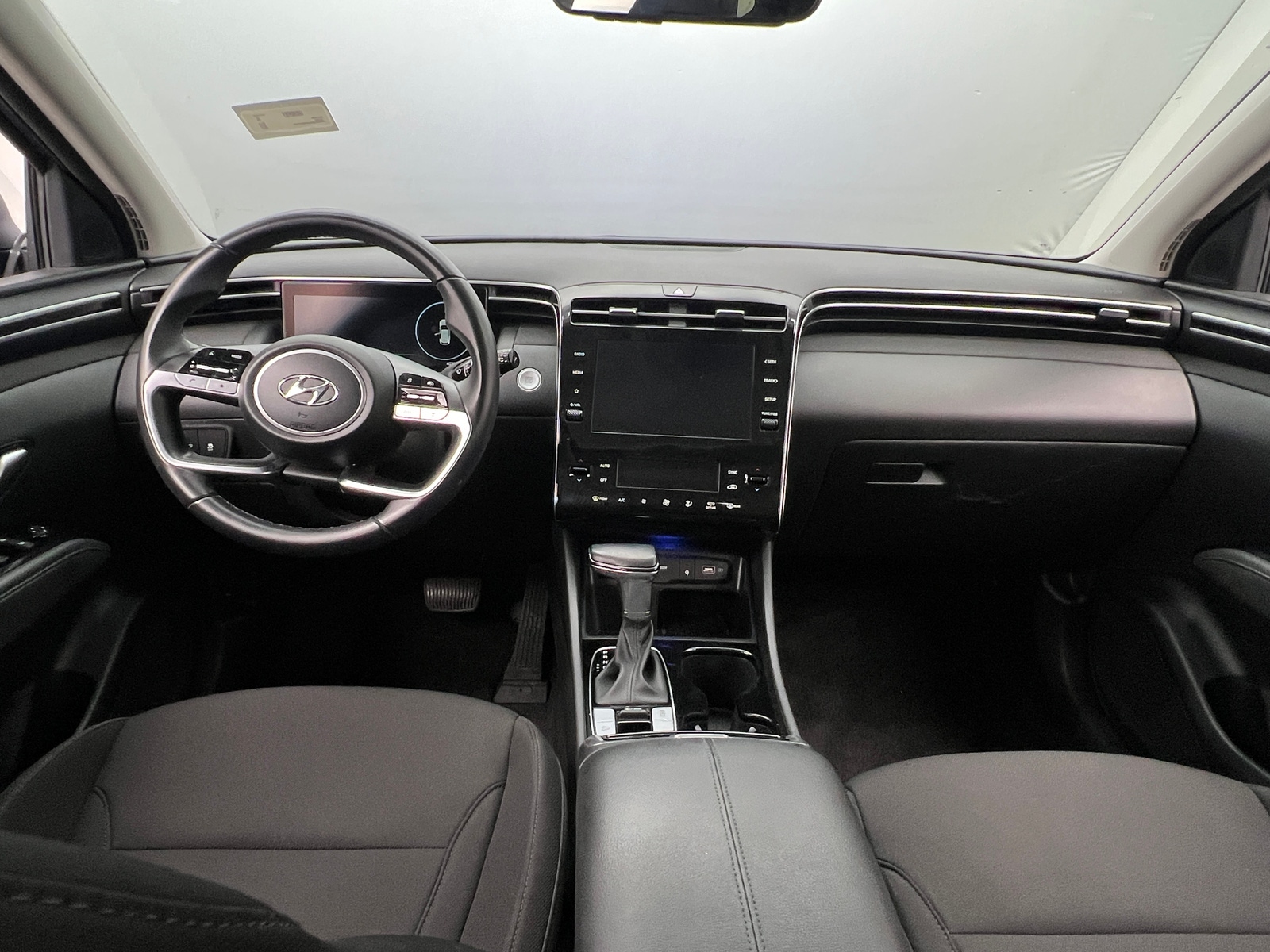 Thumbnail: 2022 Hyundai Tucson - 3