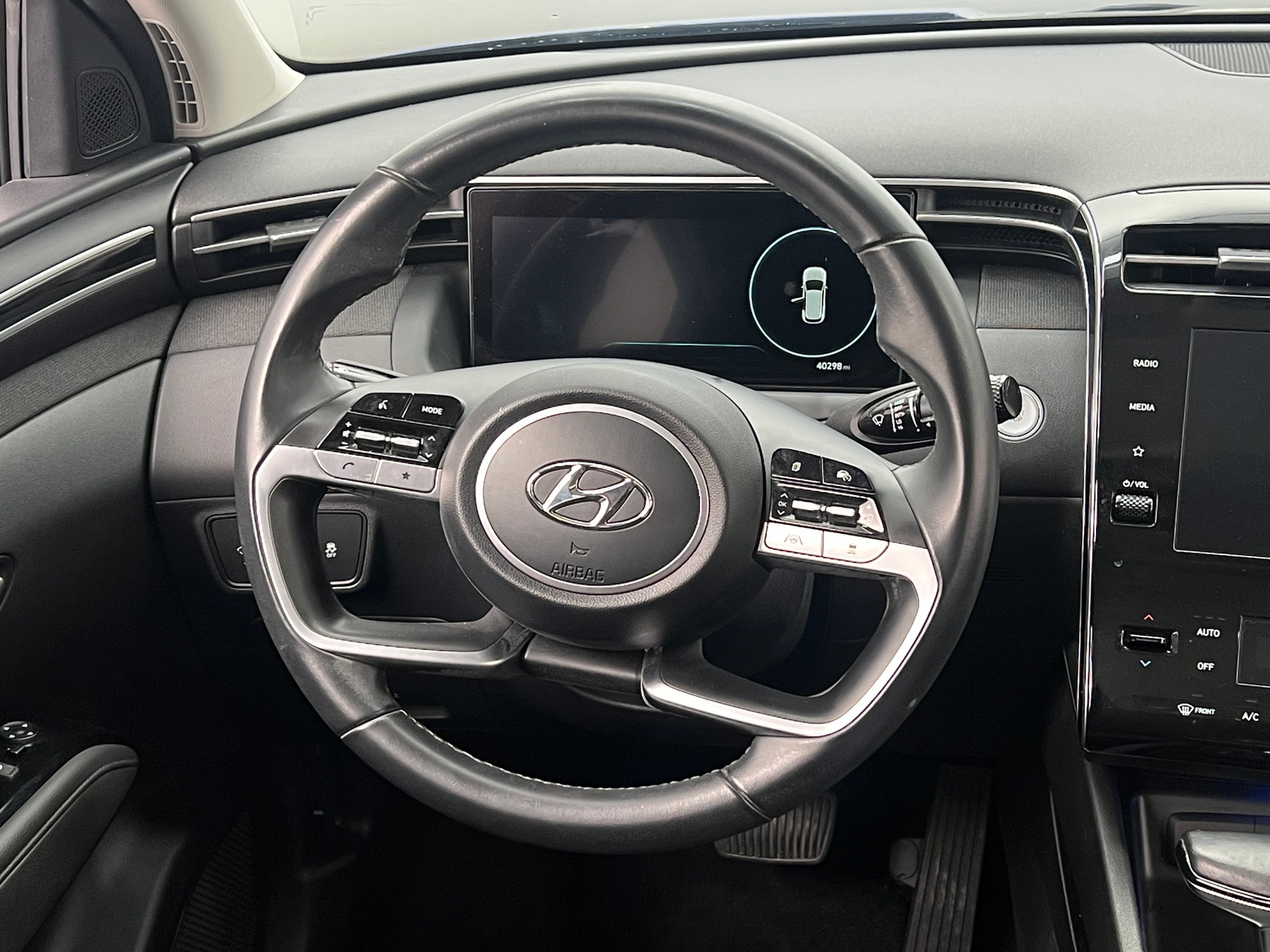 Thumbnail: 2022 Hyundai Tucson - 5