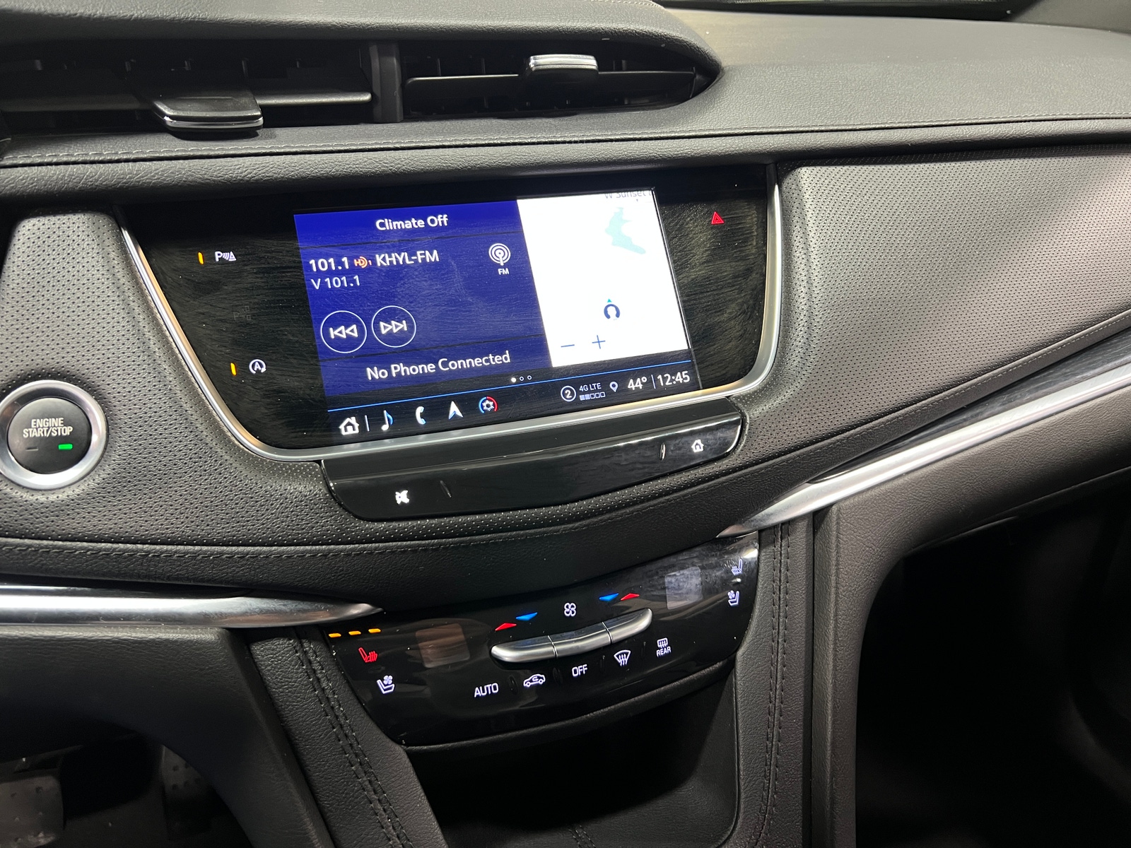 Thumbnail: 2024 Cadillac XT5 - 3