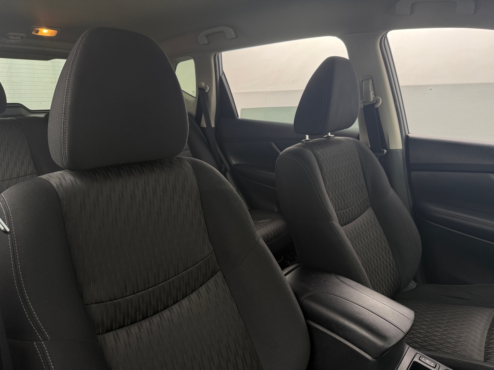 Thumbnail: 2017 Nissan Rogue - 2